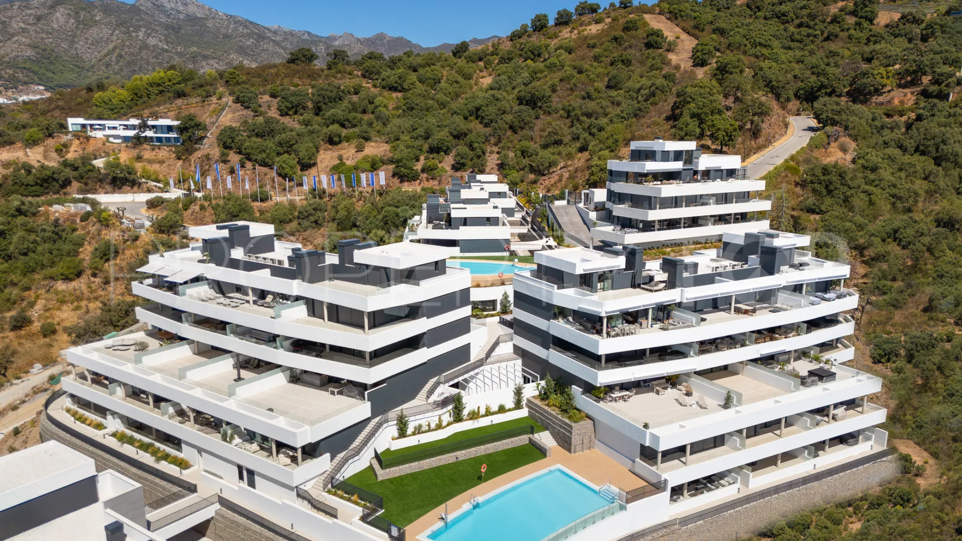 Comprar atico duplex en Los Altos de los Monteros