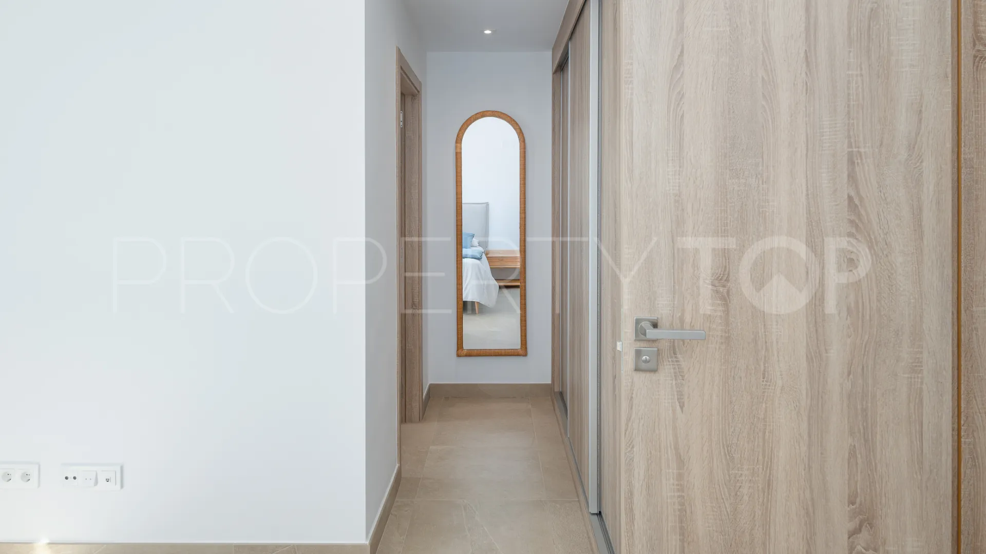 For sale 3 bedrooms town house in Estepona