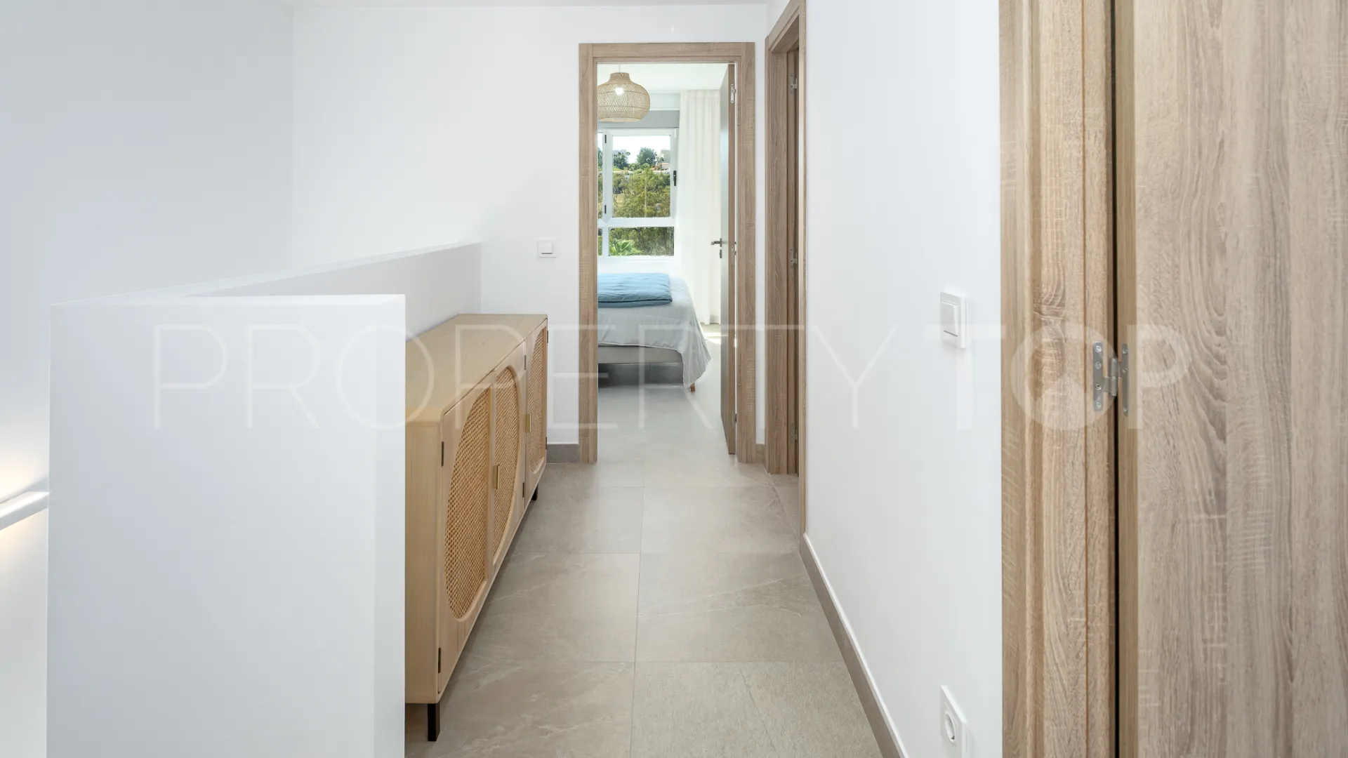 For sale 3 bedrooms town house in Estepona