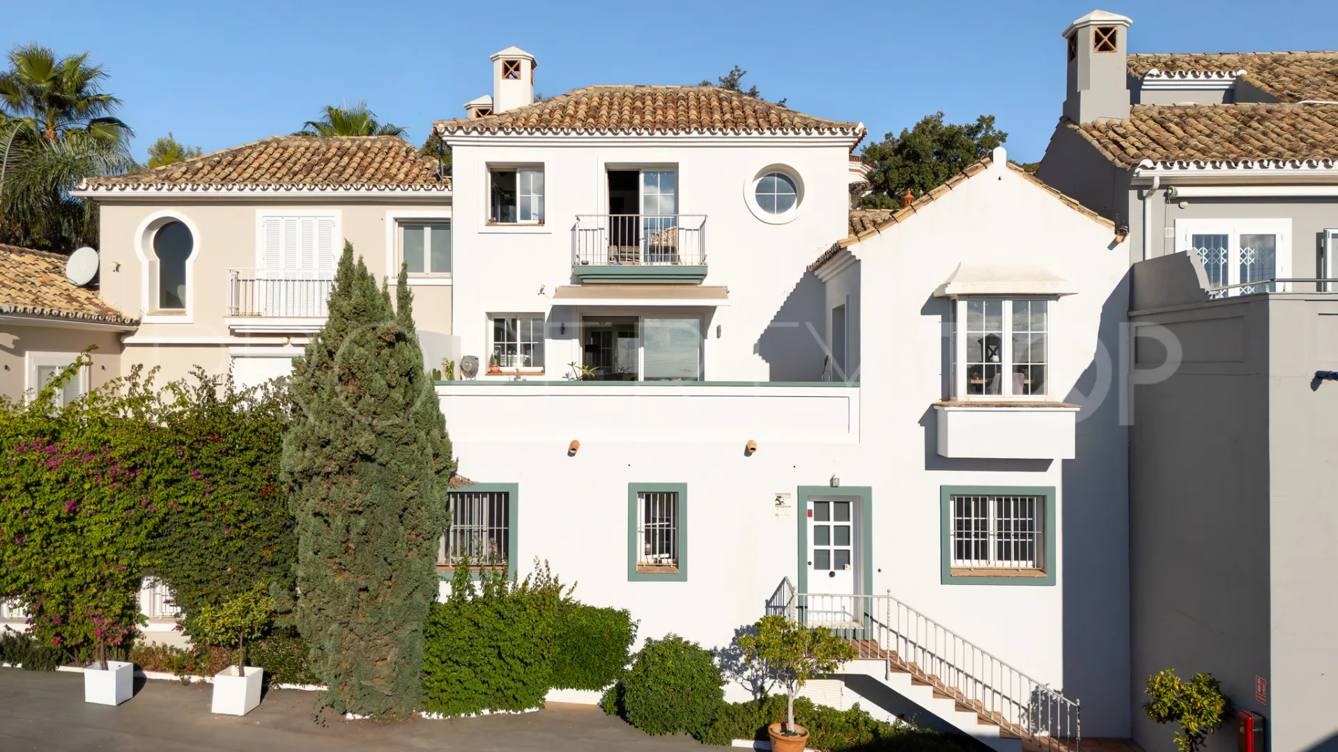 Marbella Golden Mile, adosado con 3 dormitorios en venta