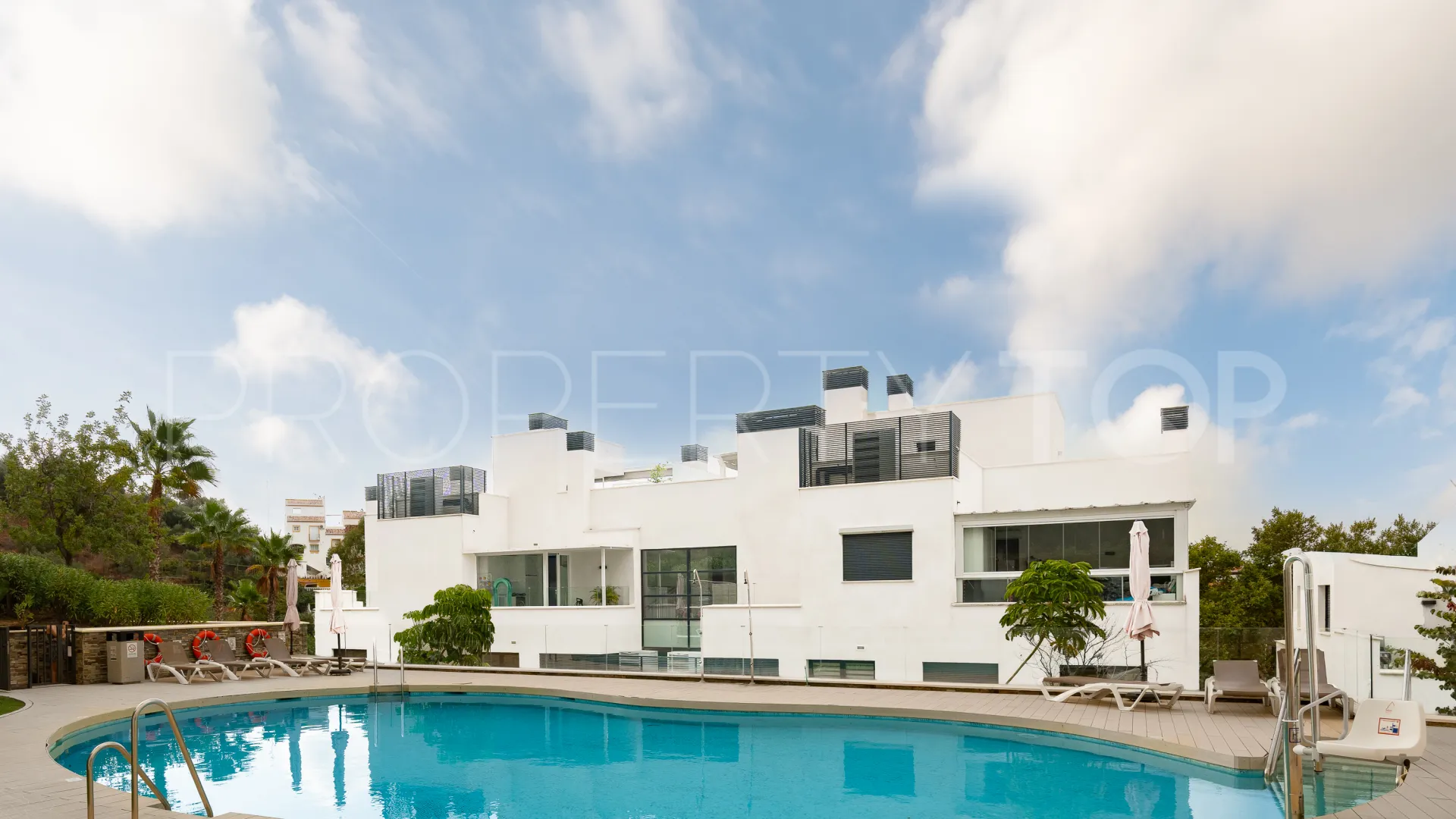 Apartamento en venta en Marbella