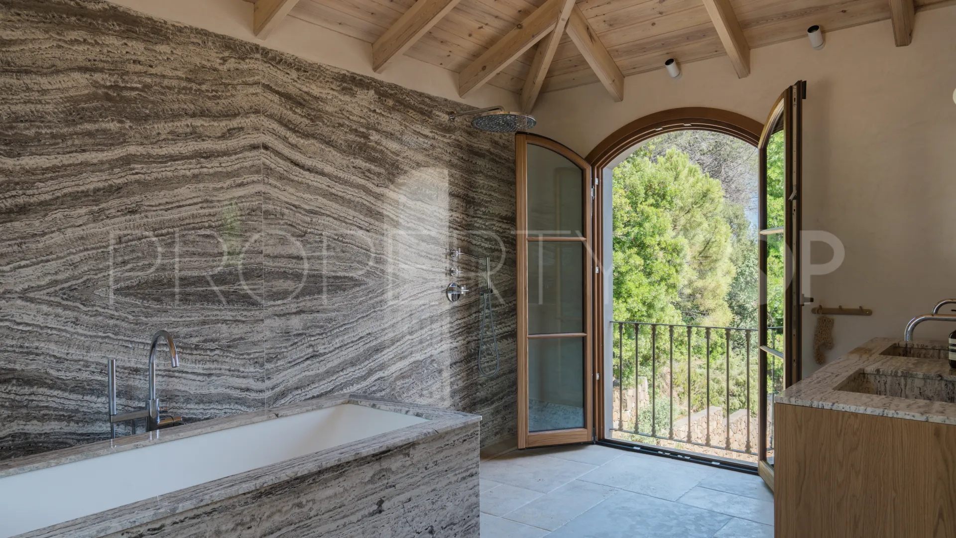 For sale villa in El Madroñal