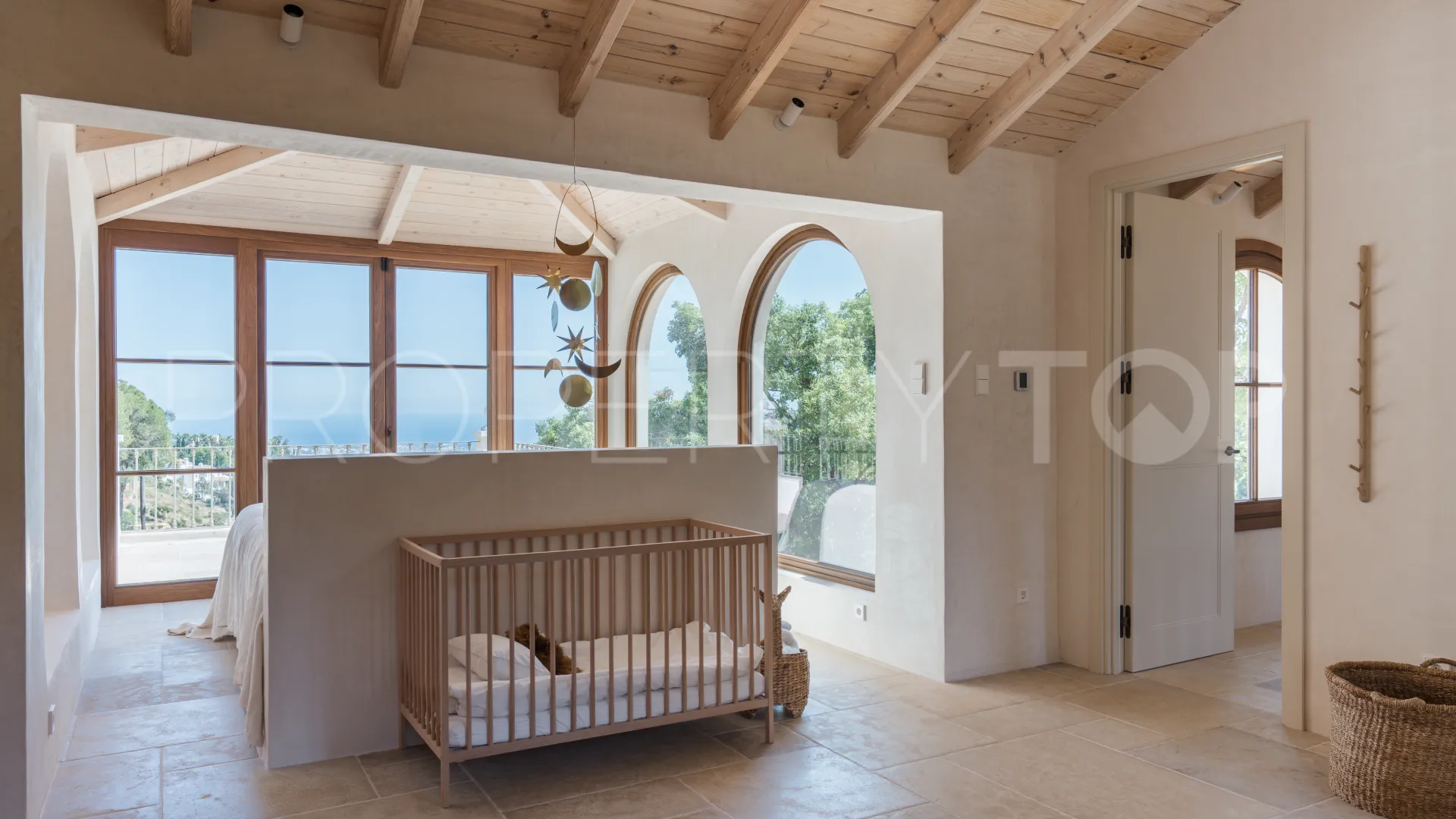 For sale villa in El Madroñal