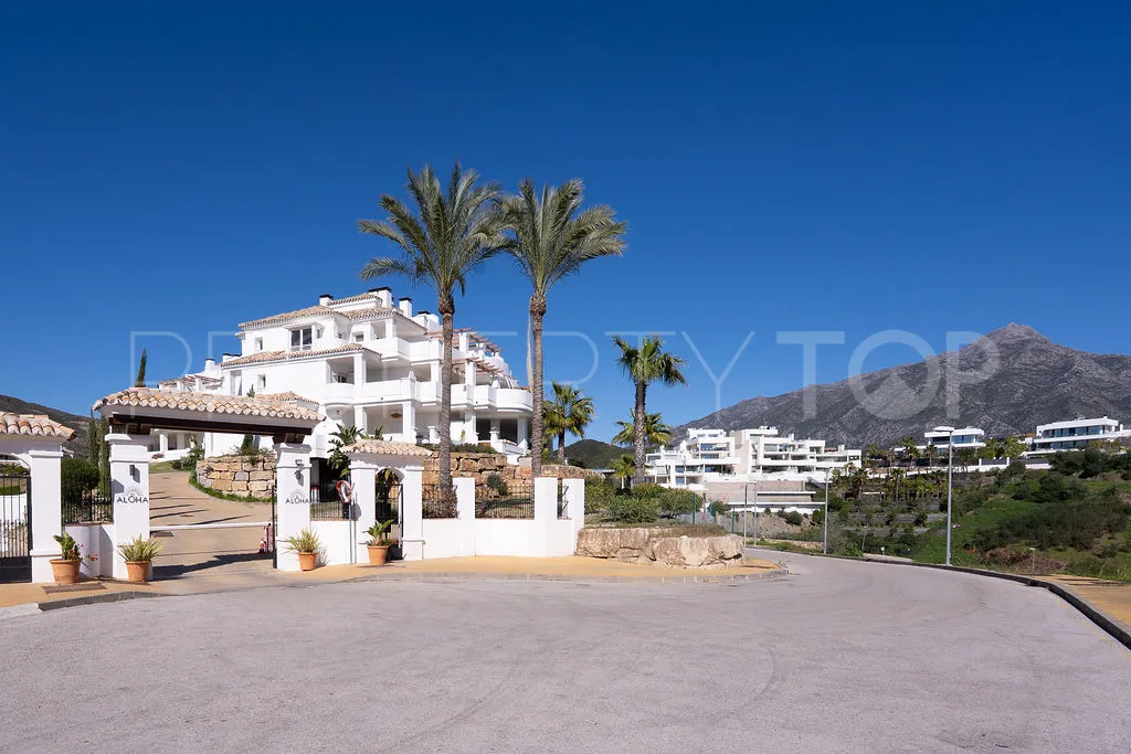 For sale 2 bedrooms apartment in Nueva Andalucia