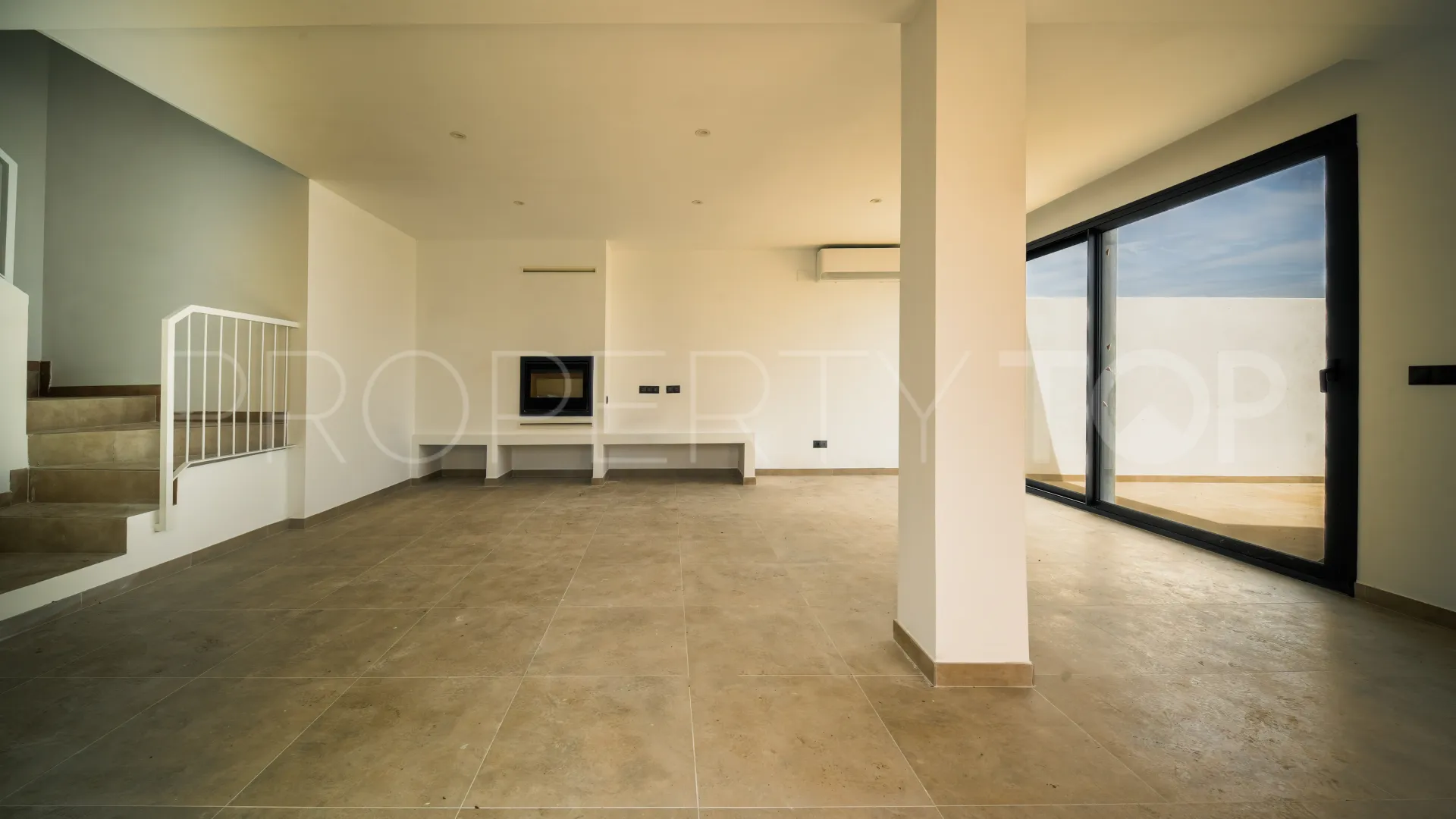 For sale Bahia Dorada 2 bedrooms town house