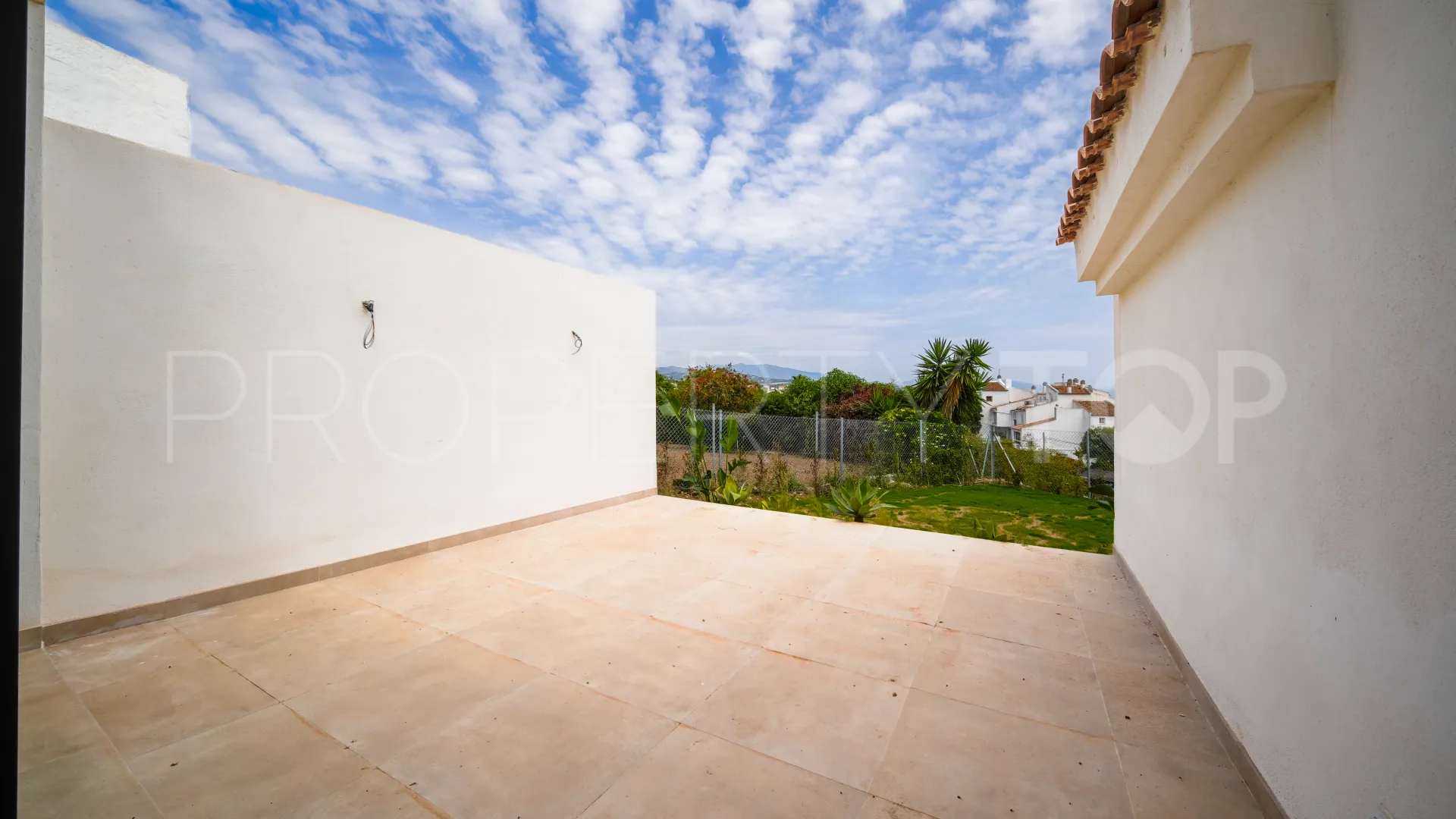 For sale Bahia Dorada 2 bedrooms town house