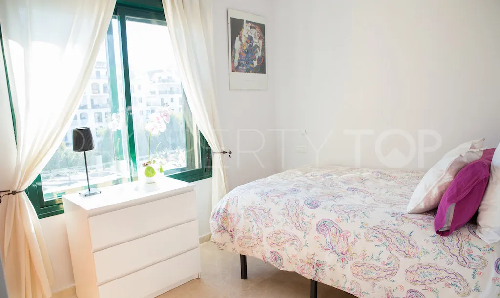 3 bedrooms duplex penthouse in La Duquesa for sale