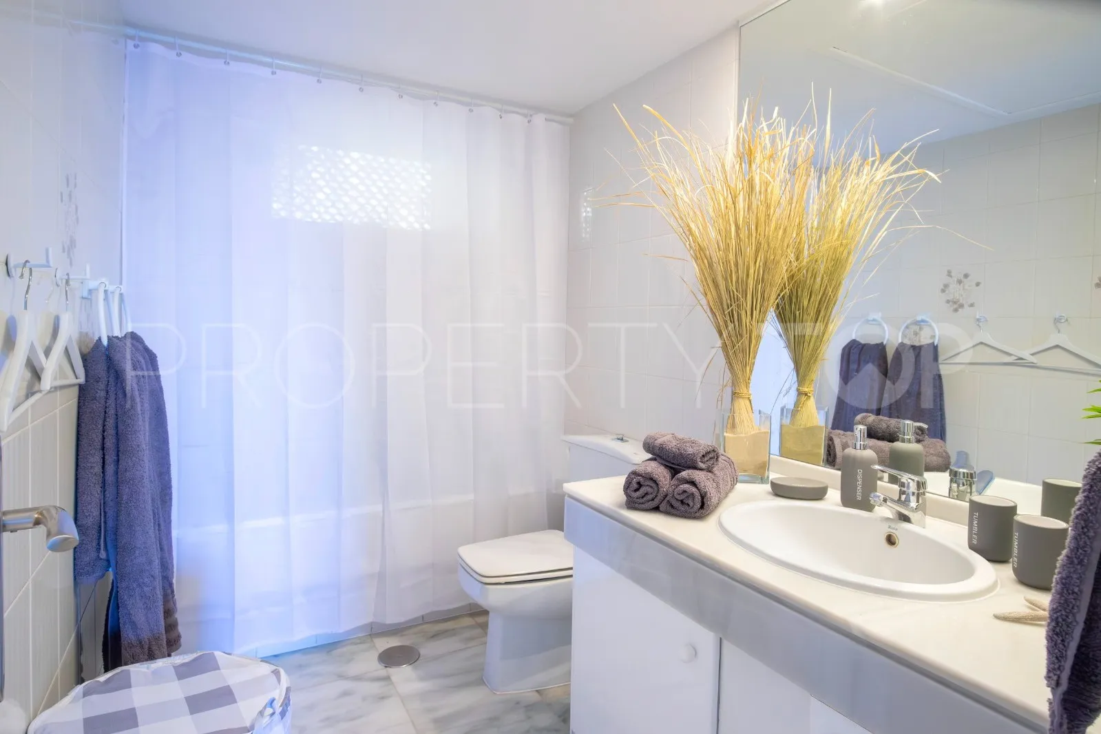 Buy penthouse in Playa del Moral