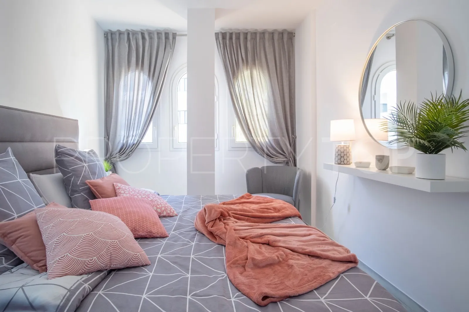 Buy penthouse in Playa del Moral