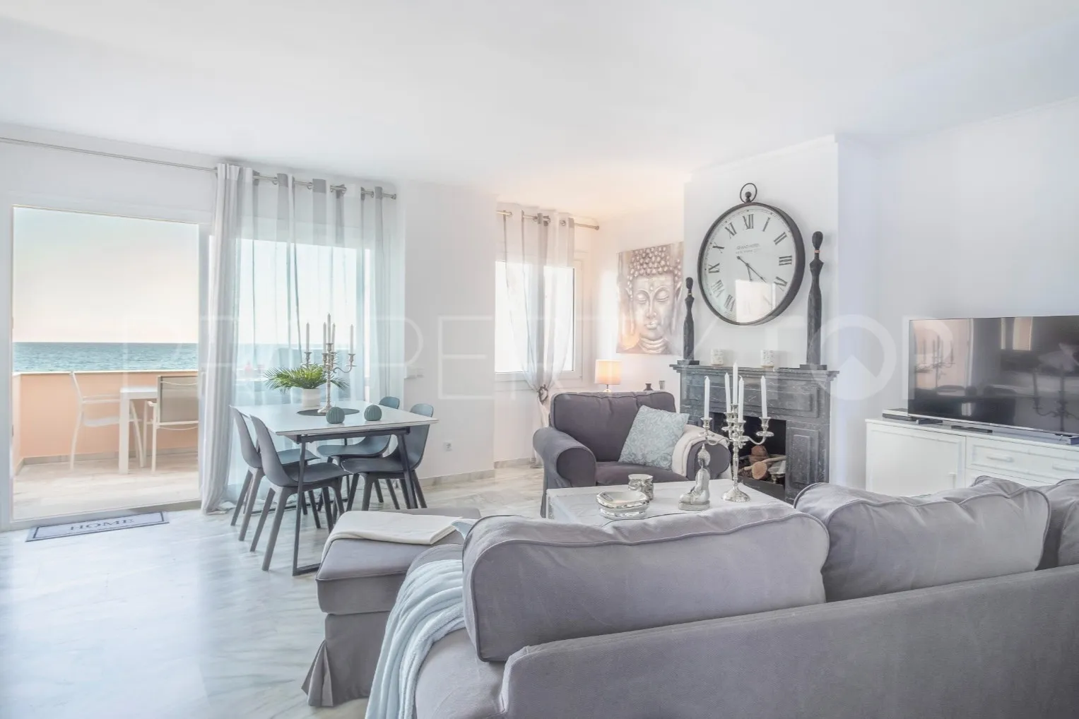Buy penthouse in Playa del Moral