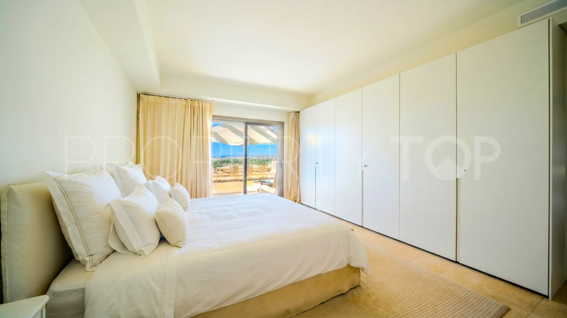 For sale Las Terrazas de Cortesín penthouse