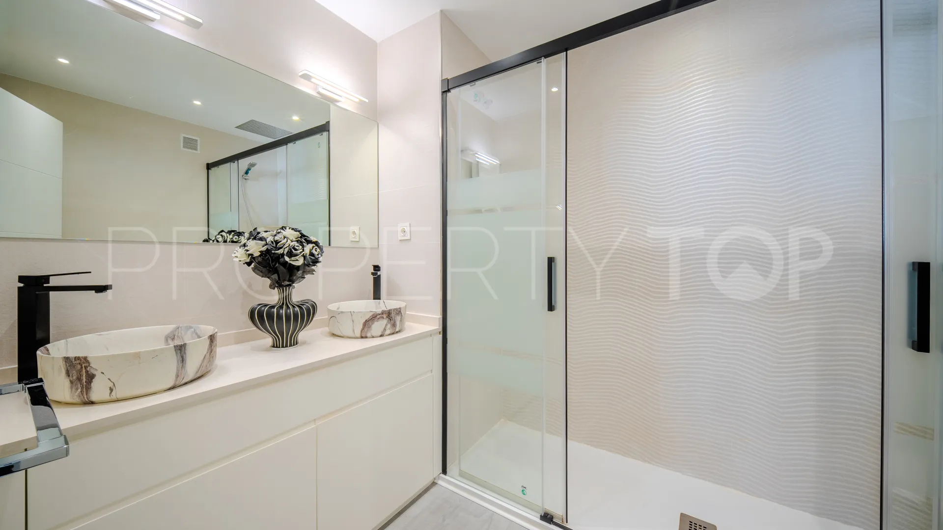 Seghers 3 bedrooms town house for sale