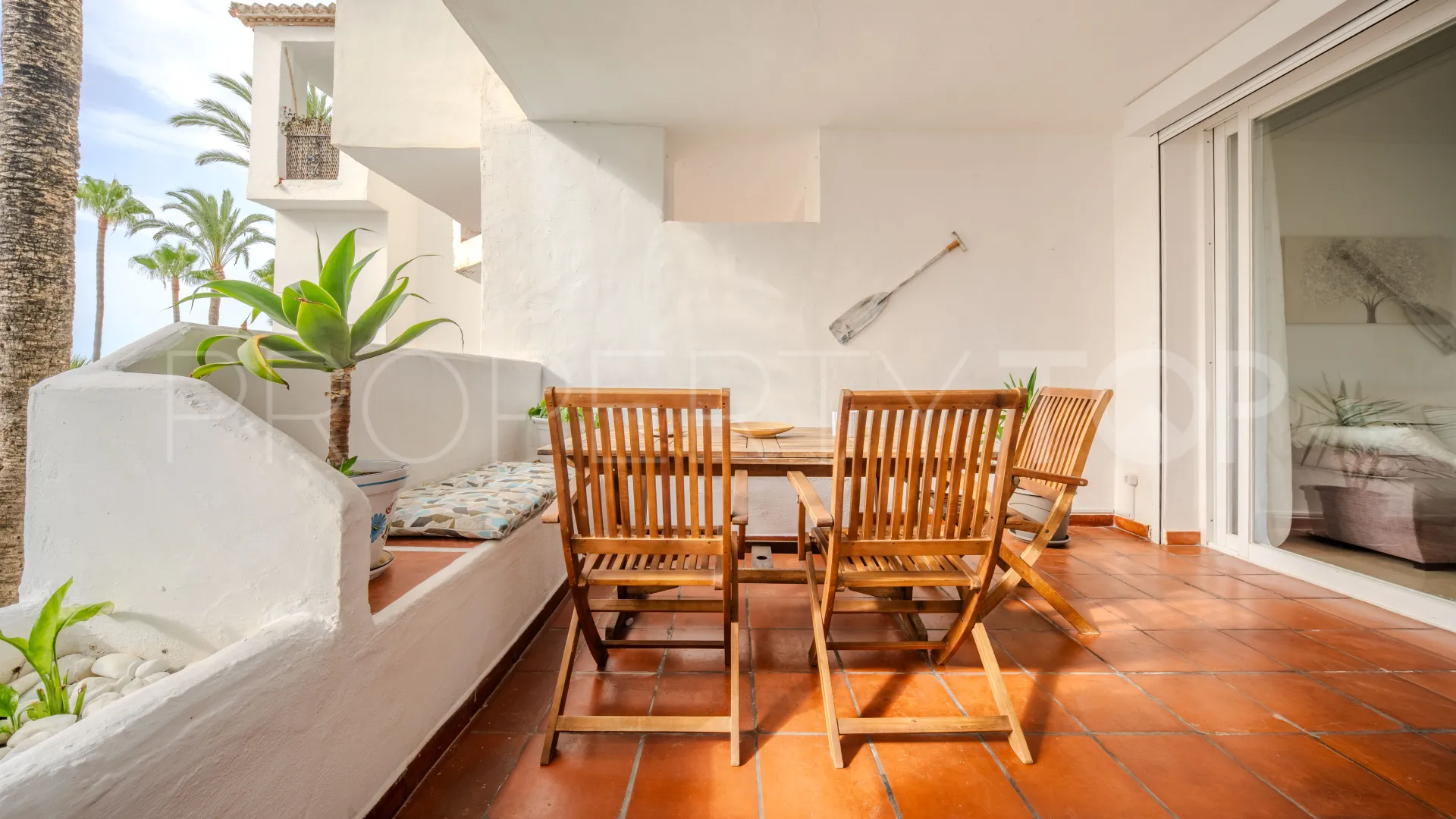 Comprar apartamento en La Duquesa Golf con 2 dormitorios