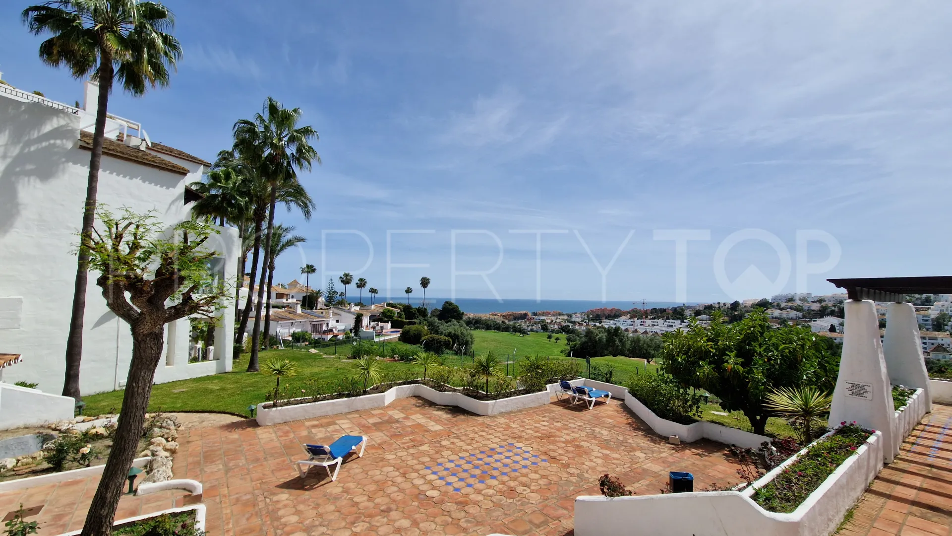 2 bedrooms apartment in La Duquesa Golf for sale
