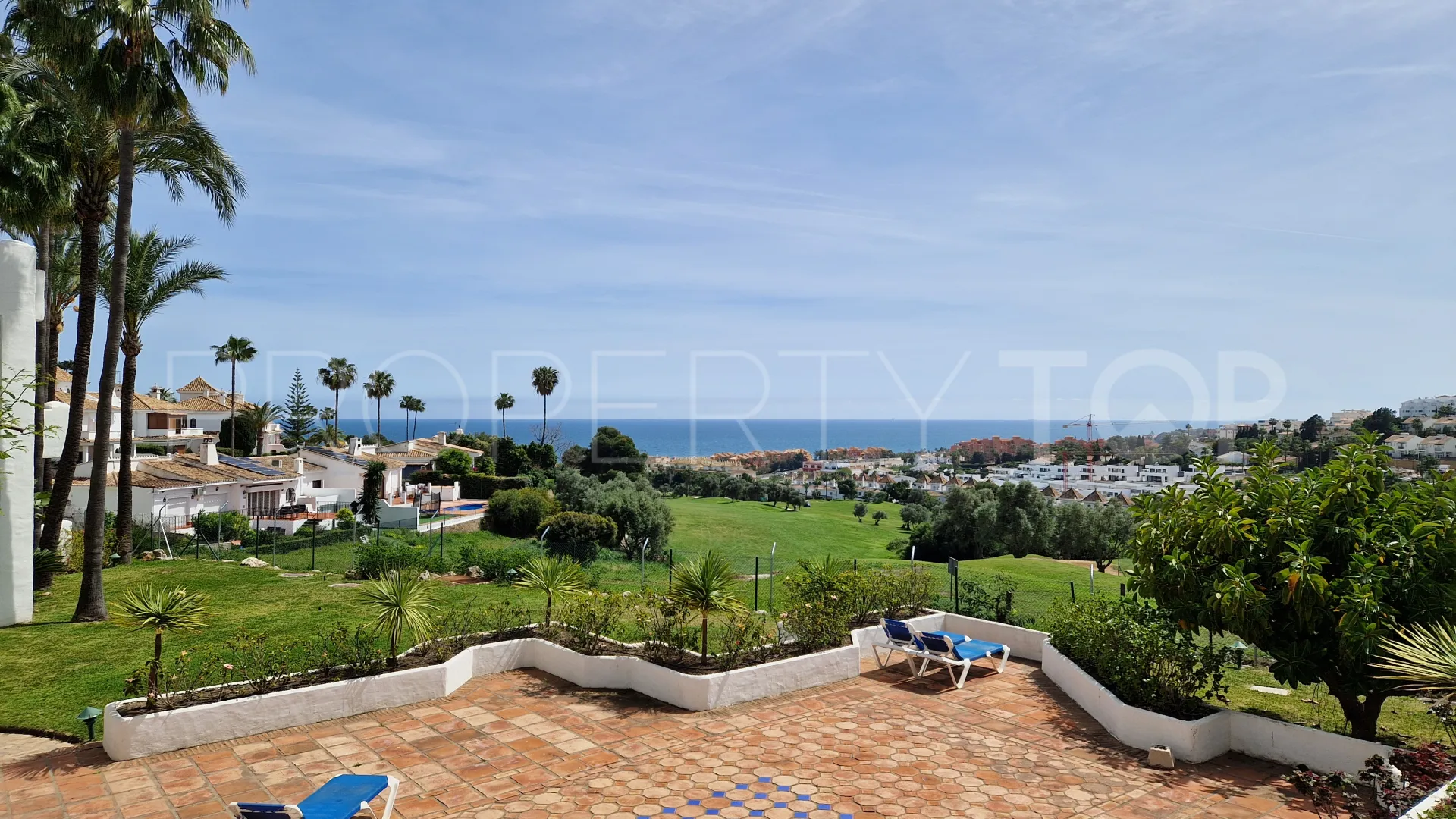 2 bedrooms apartment in La Duquesa Golf for sale
