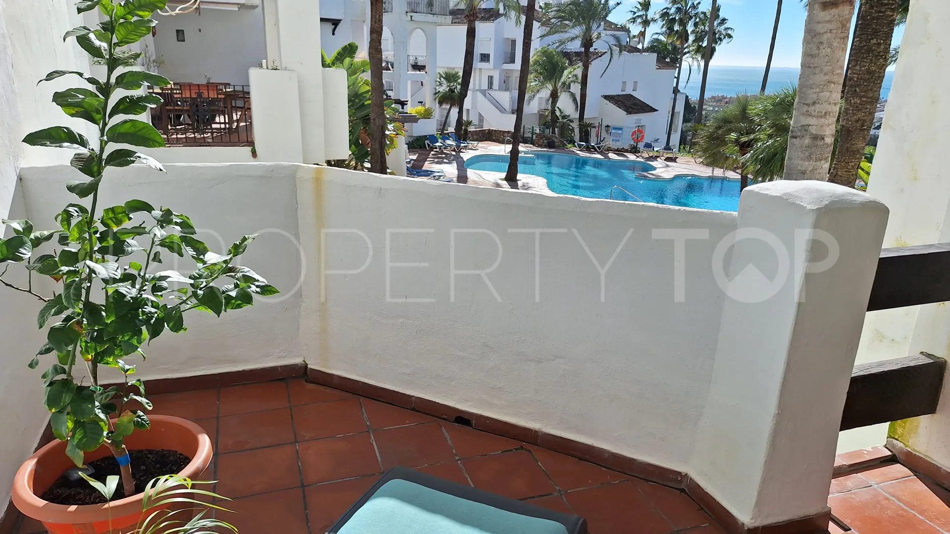 2 bedrooms apartment in La Duquesa Golf for sale