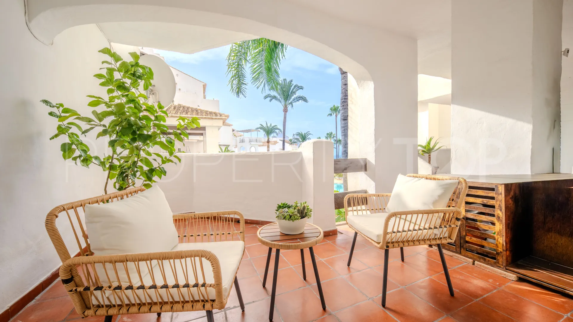 Comprar apartamento en La Duquesa Golf con 2 dormitorios