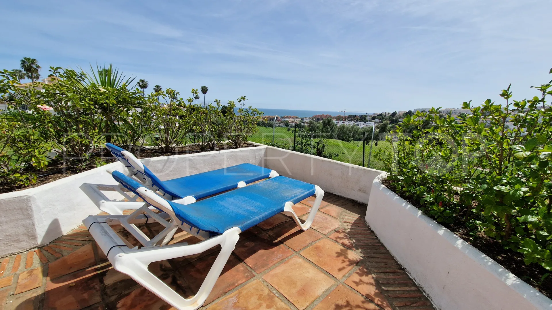 2 bedrooms apartment in La Duquesa Golf for sale