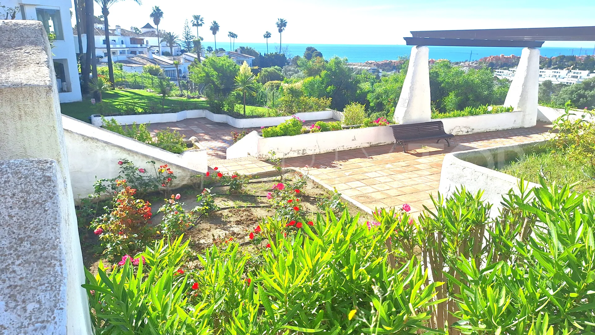 2 bedrooms apartment in La Duquesa Golf for sale