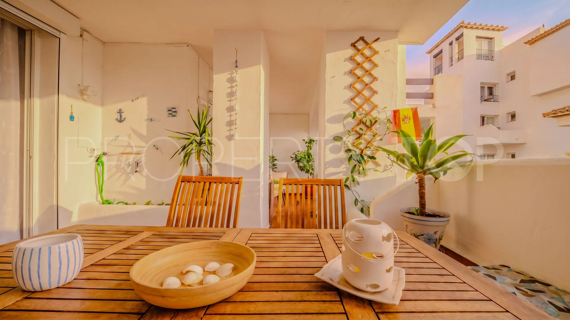 Comprar apartamento en La Duquesa Golf con 2 dormitorios