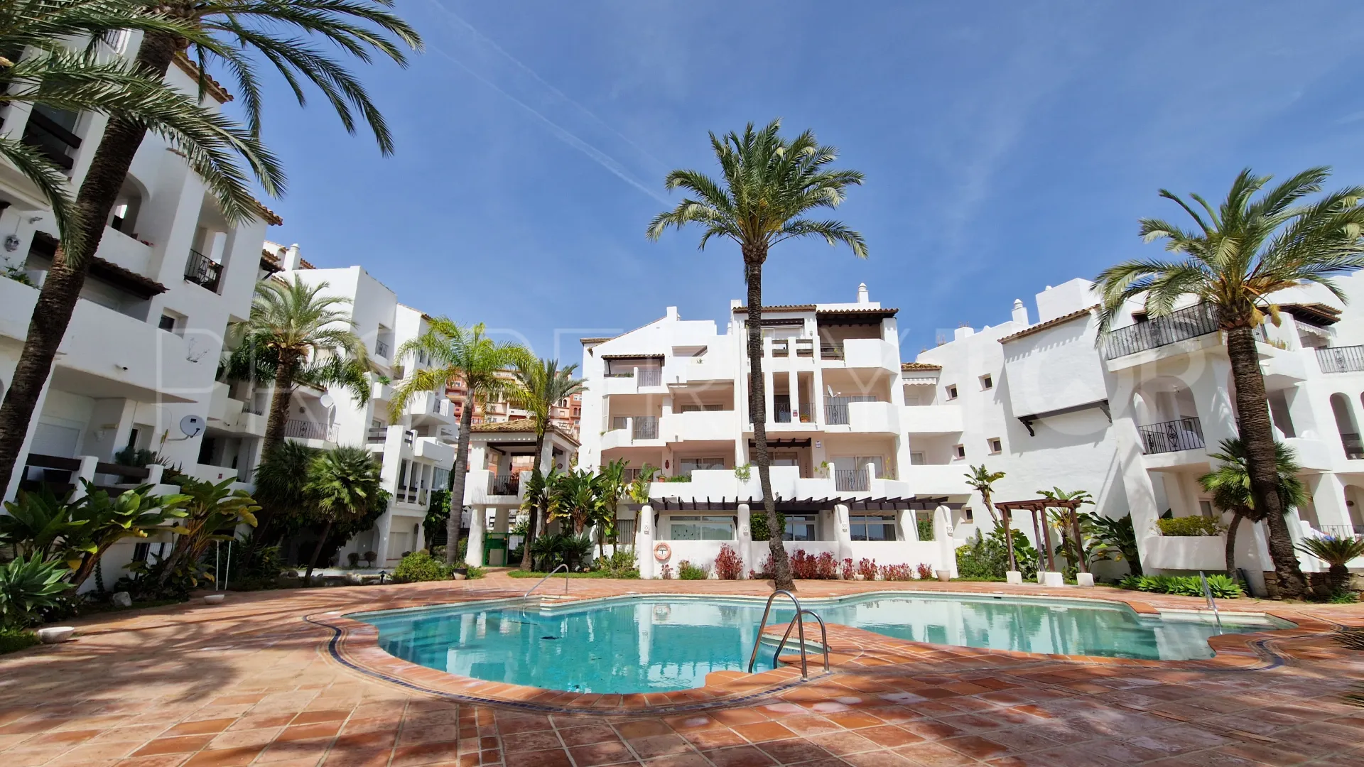 2 bedrooms apartment in La Duquesa Golf for sale
