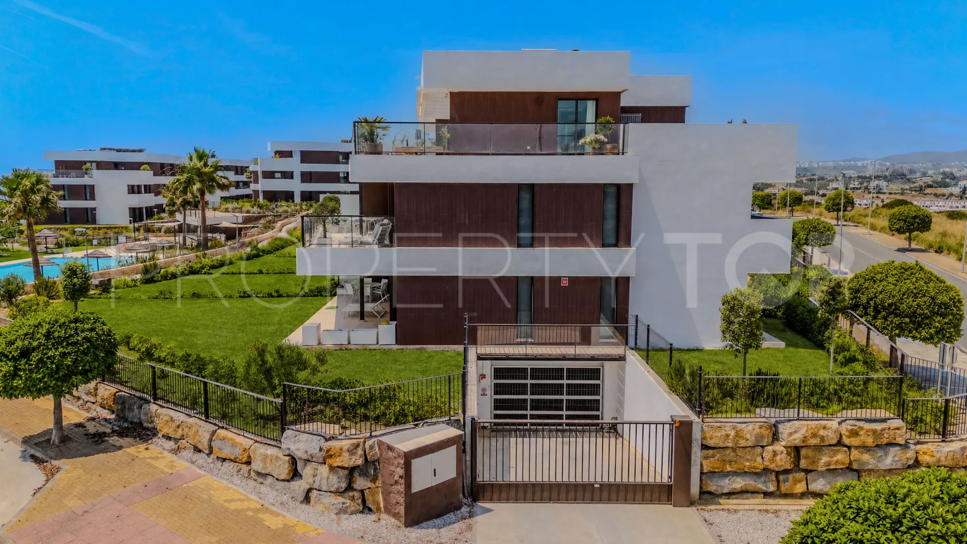 3 bedrooms ground floor apartment for sale in Camarate Golf