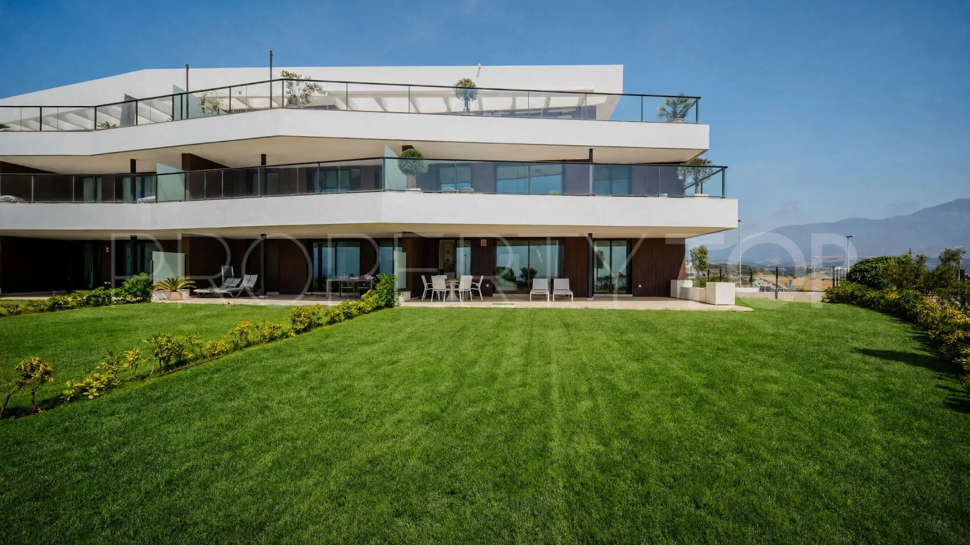 3 bedrooms ground floor apartment for sale in Camarate Golf