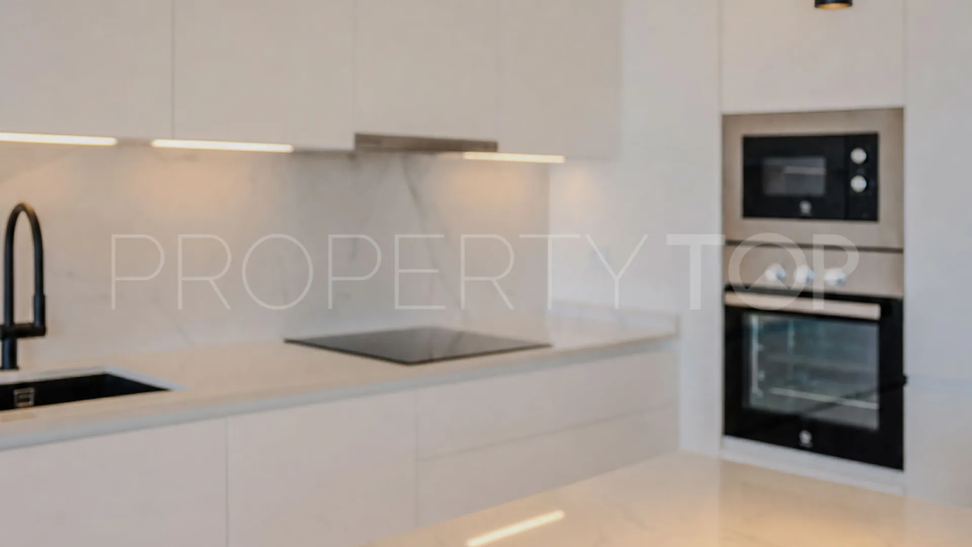 3 bedrooms ground floor apartment for sale in Camarate Golf