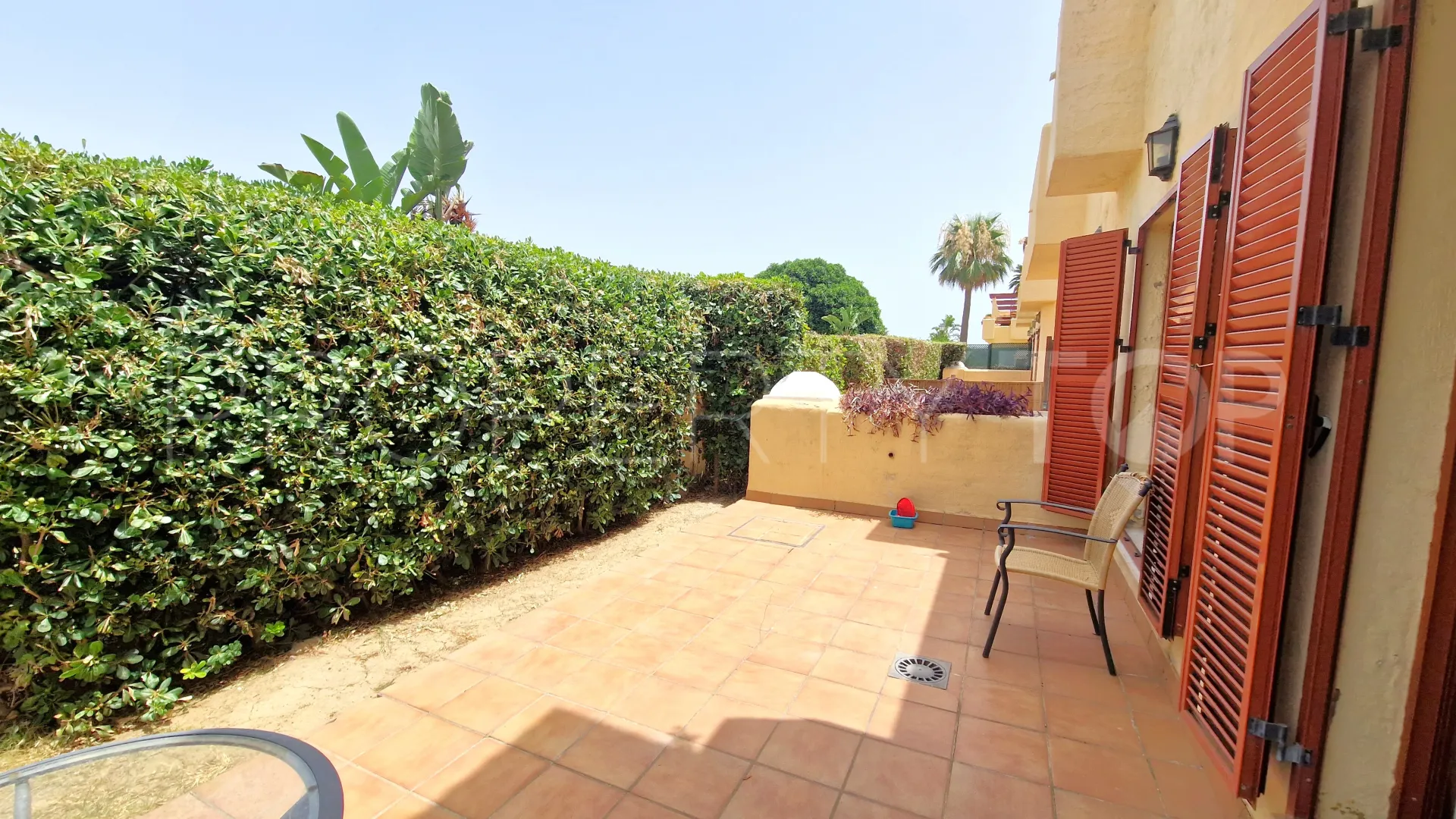 Princesa Kristina town house for sale