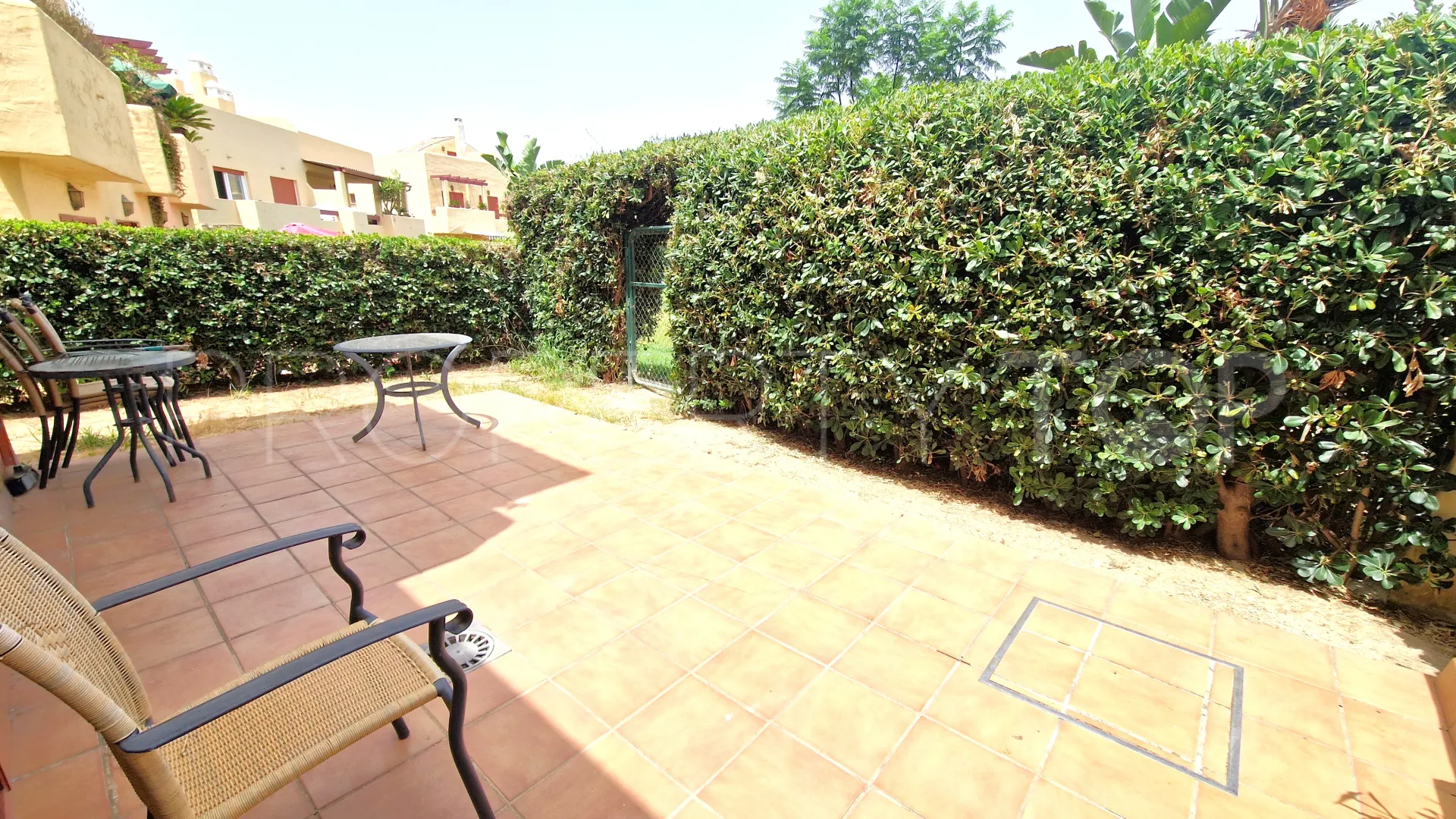 Princesa Kristina town house for sale