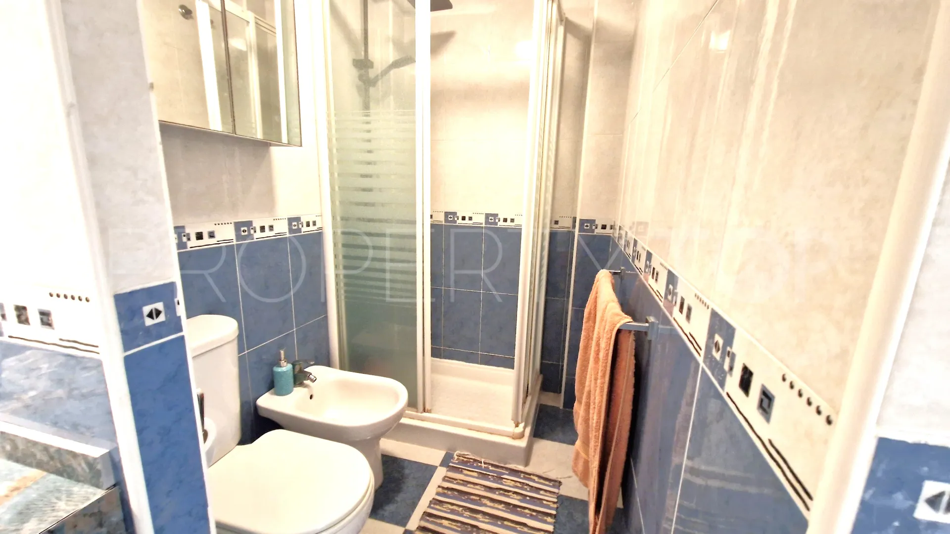 Princesa Kristina town house for sale