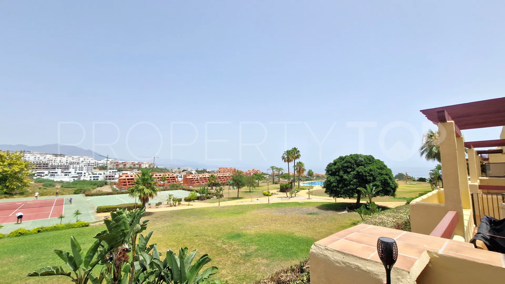 Princesa Kristina town house for sale