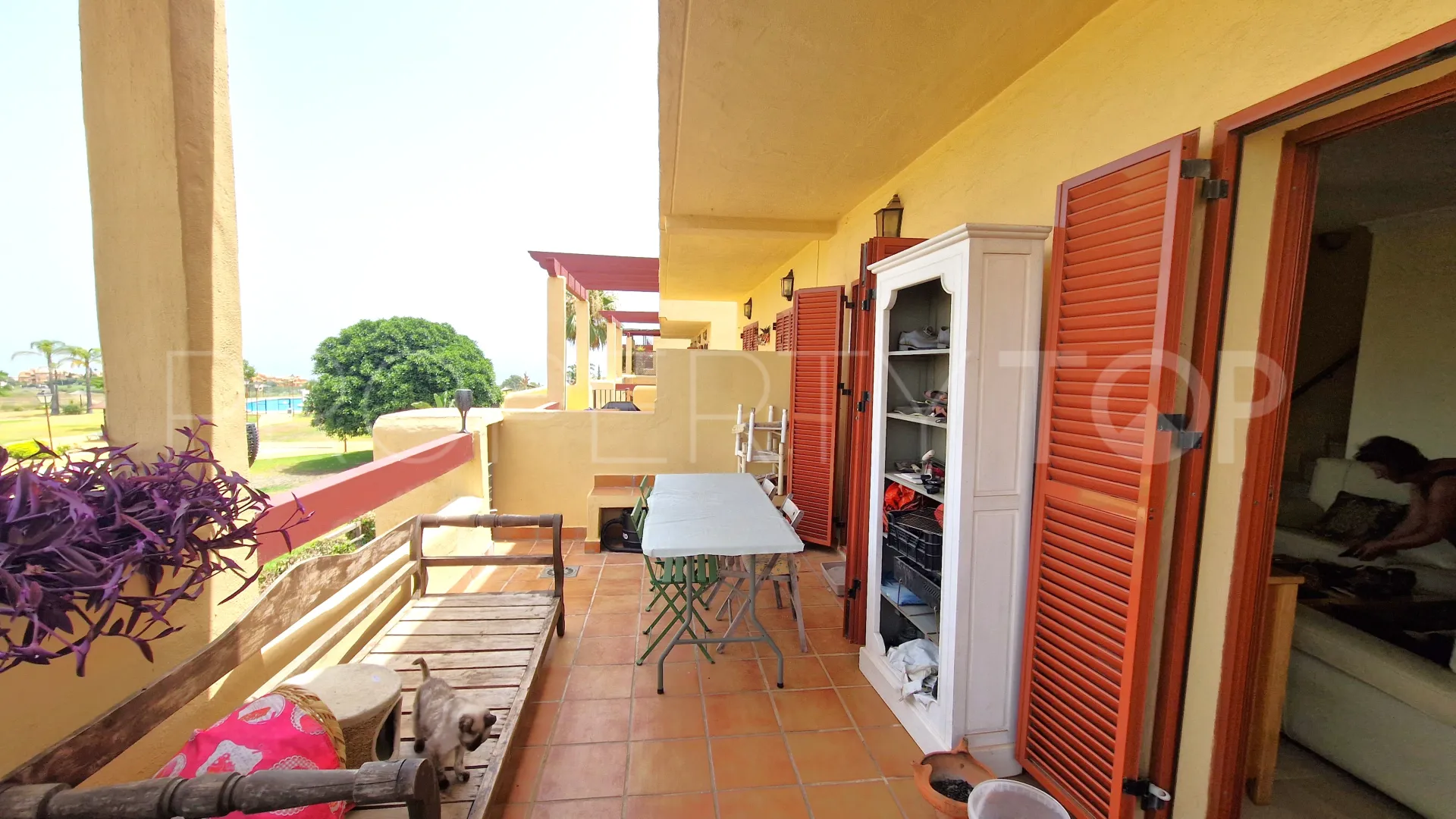 Princesa Kristina town house for sale