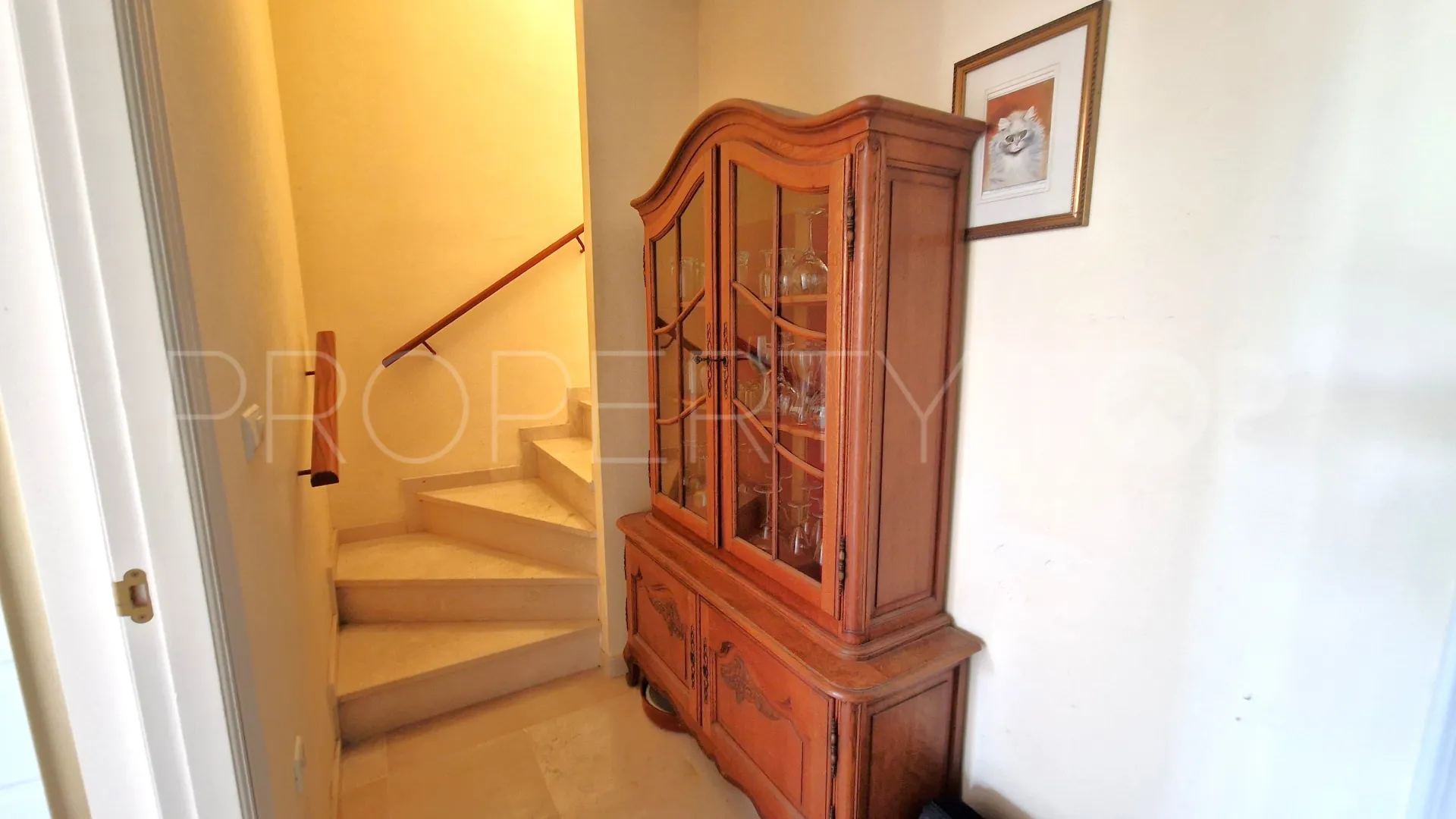 Princesa Kristina town house for sale