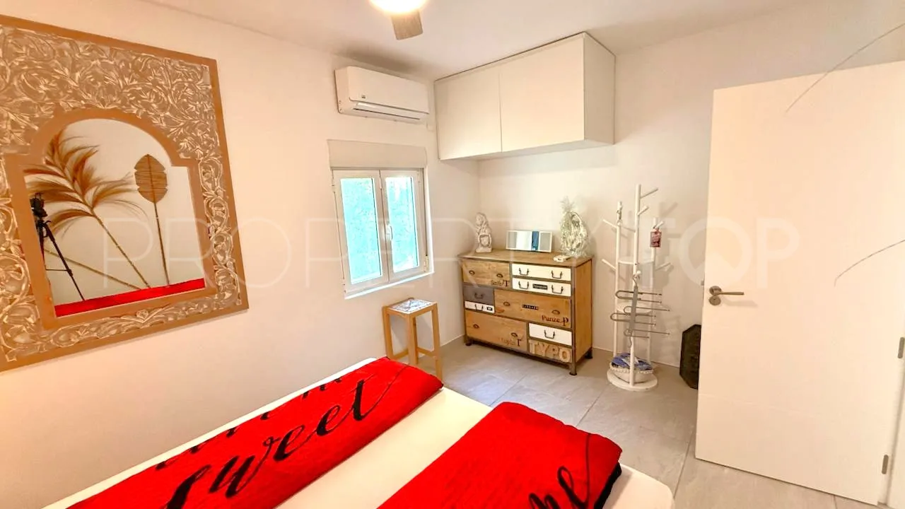 3 bedrooms house in Hacienda Guadalupe for sale
