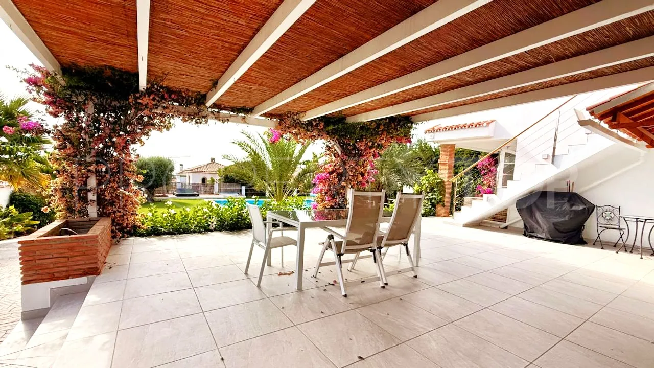 3 bedrooms house in Hacienda Guadalupe for sale