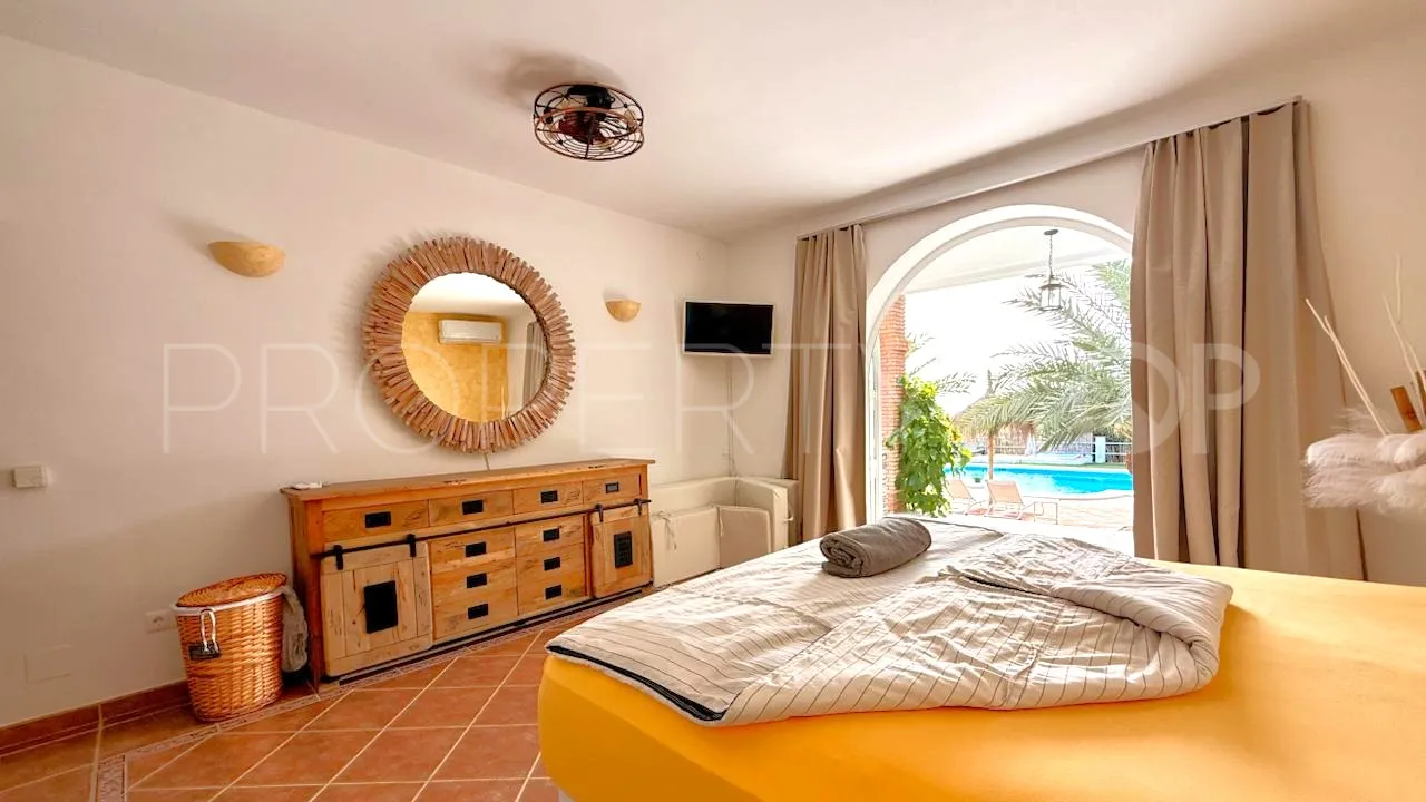 3 bedrooms house in Hacienda Guadalupe for sale