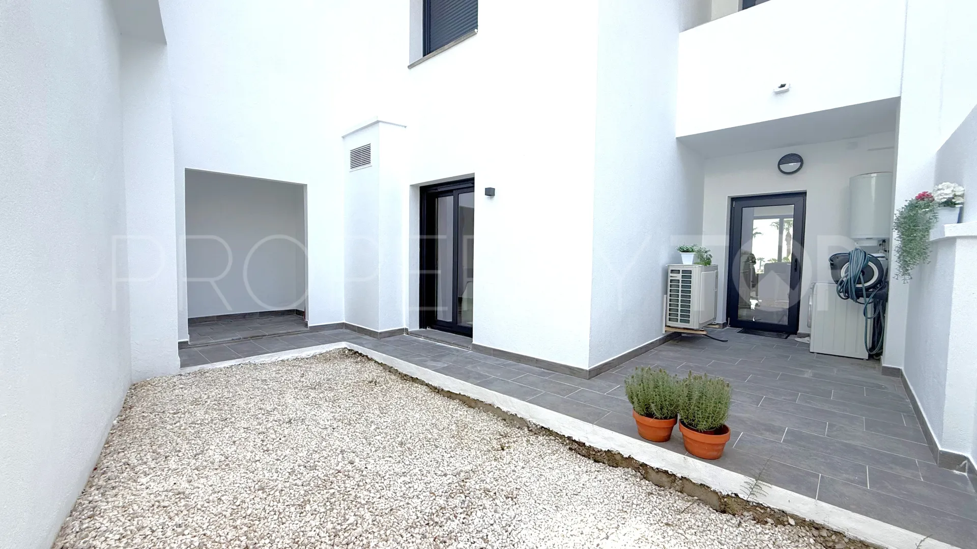 For sale La Paloma 2 bedrooms ground floor apartment