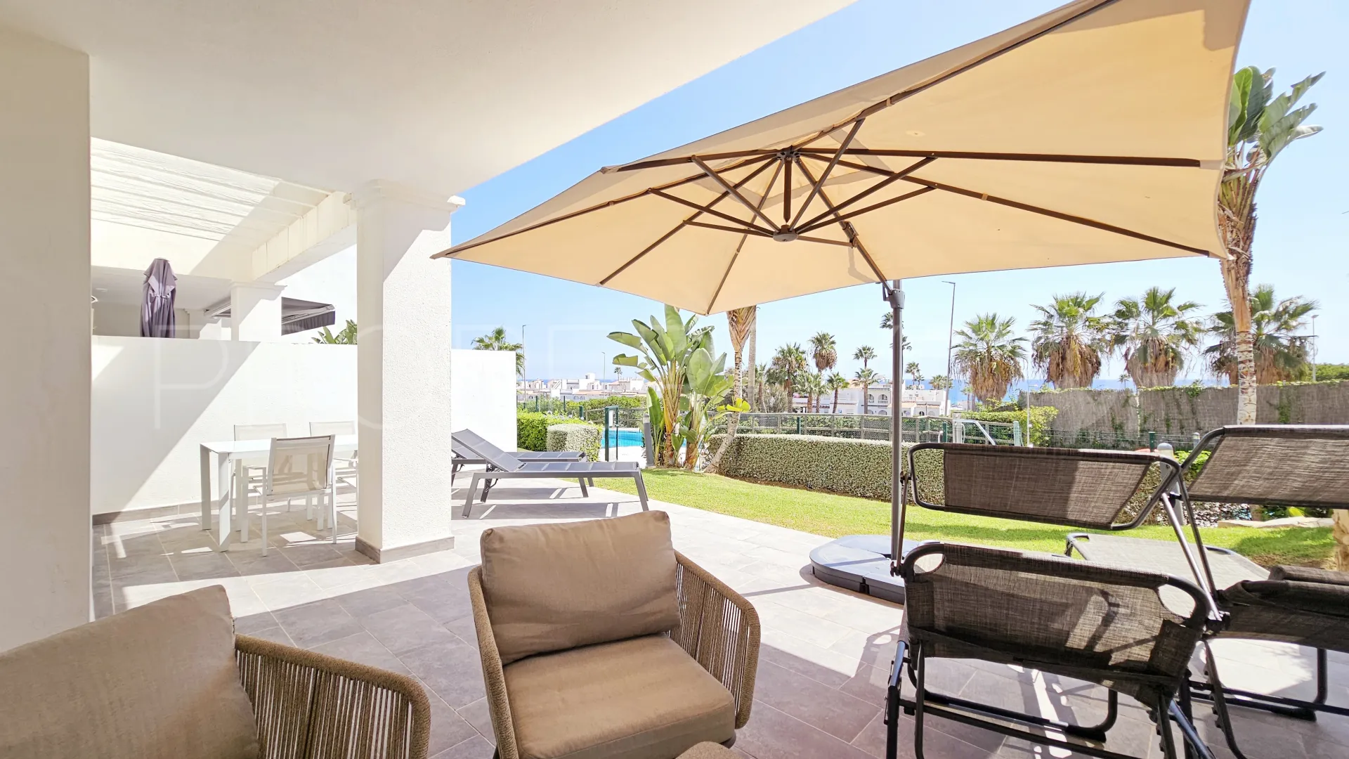 For sale La Paloma 2 bedrooms ground floor apartment