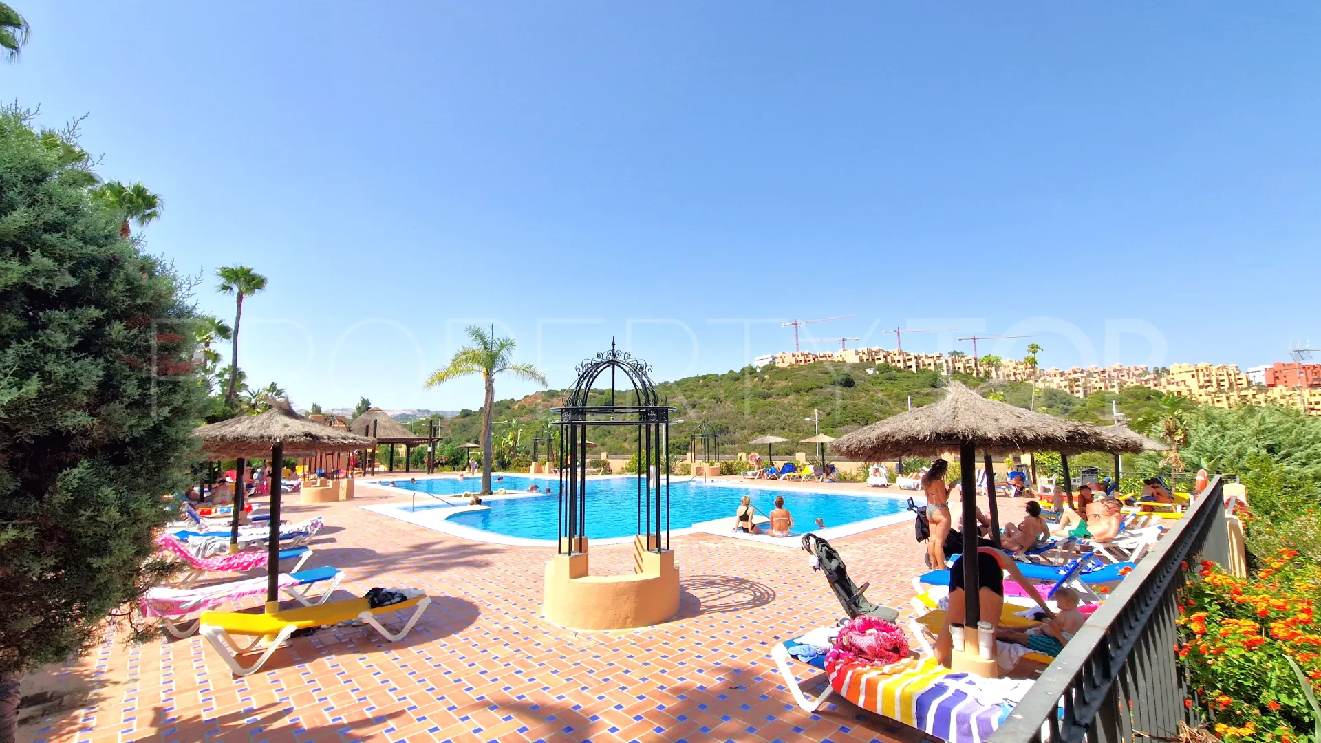 Apartment for sale in Duquesa Village