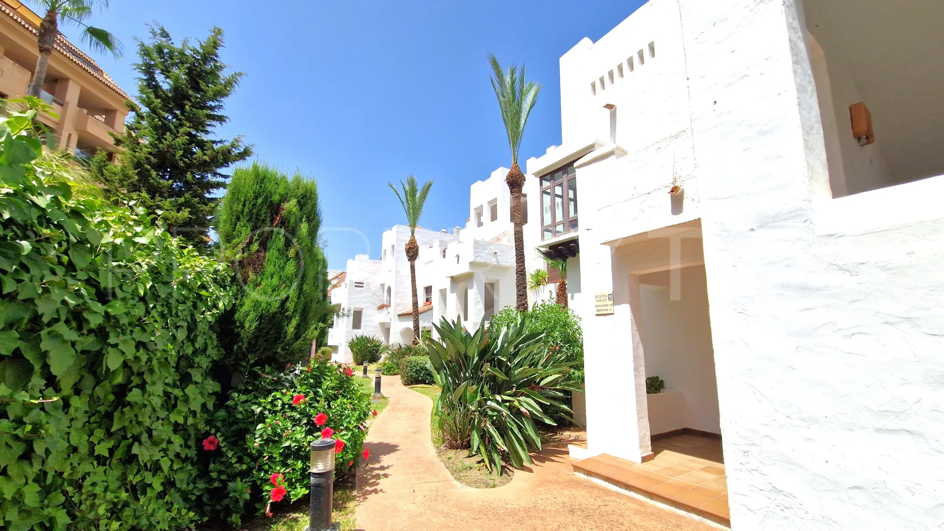 Apartment for sale in Duquesa Village