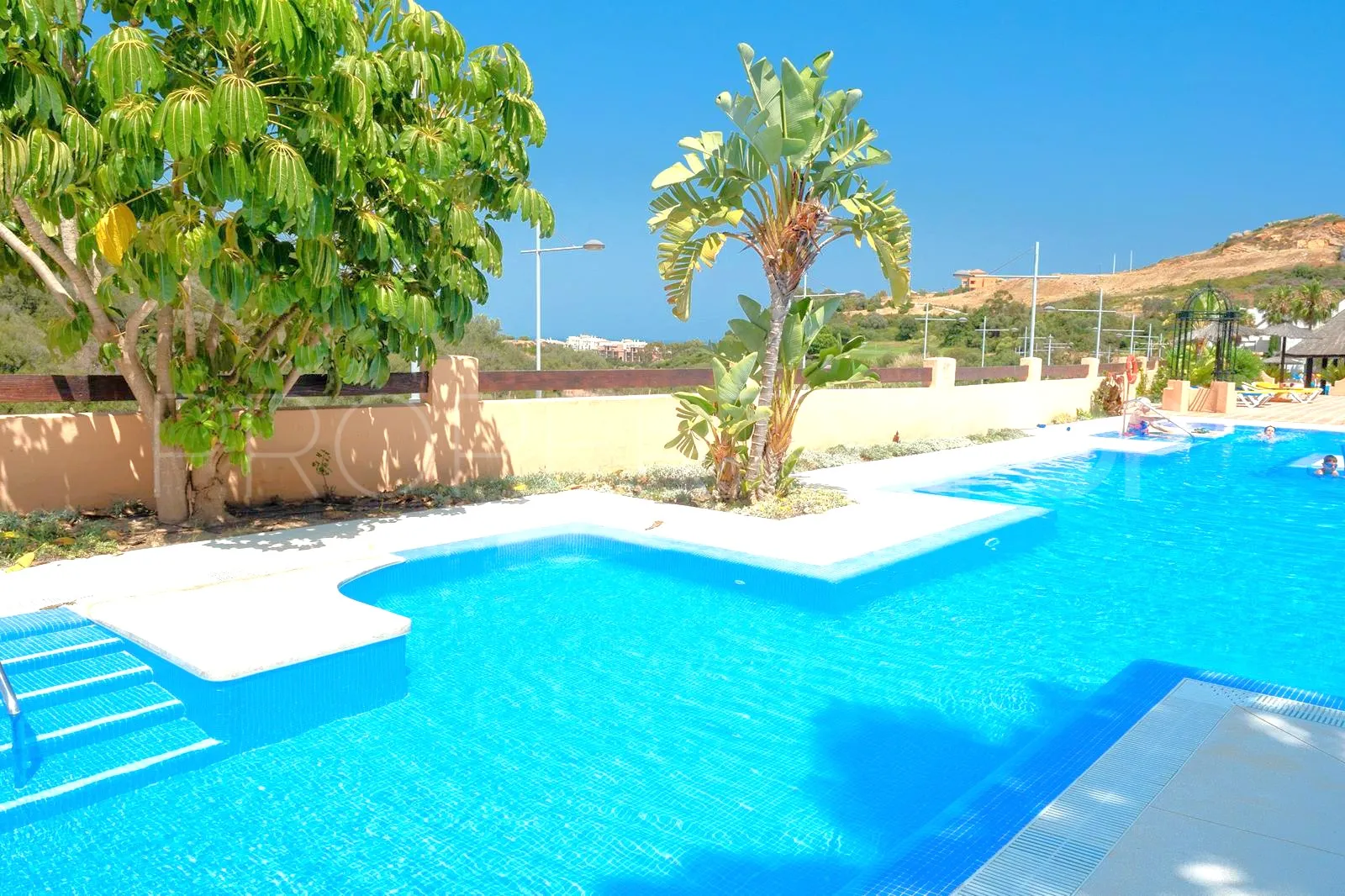 Apartment for sale in Duquesa Village