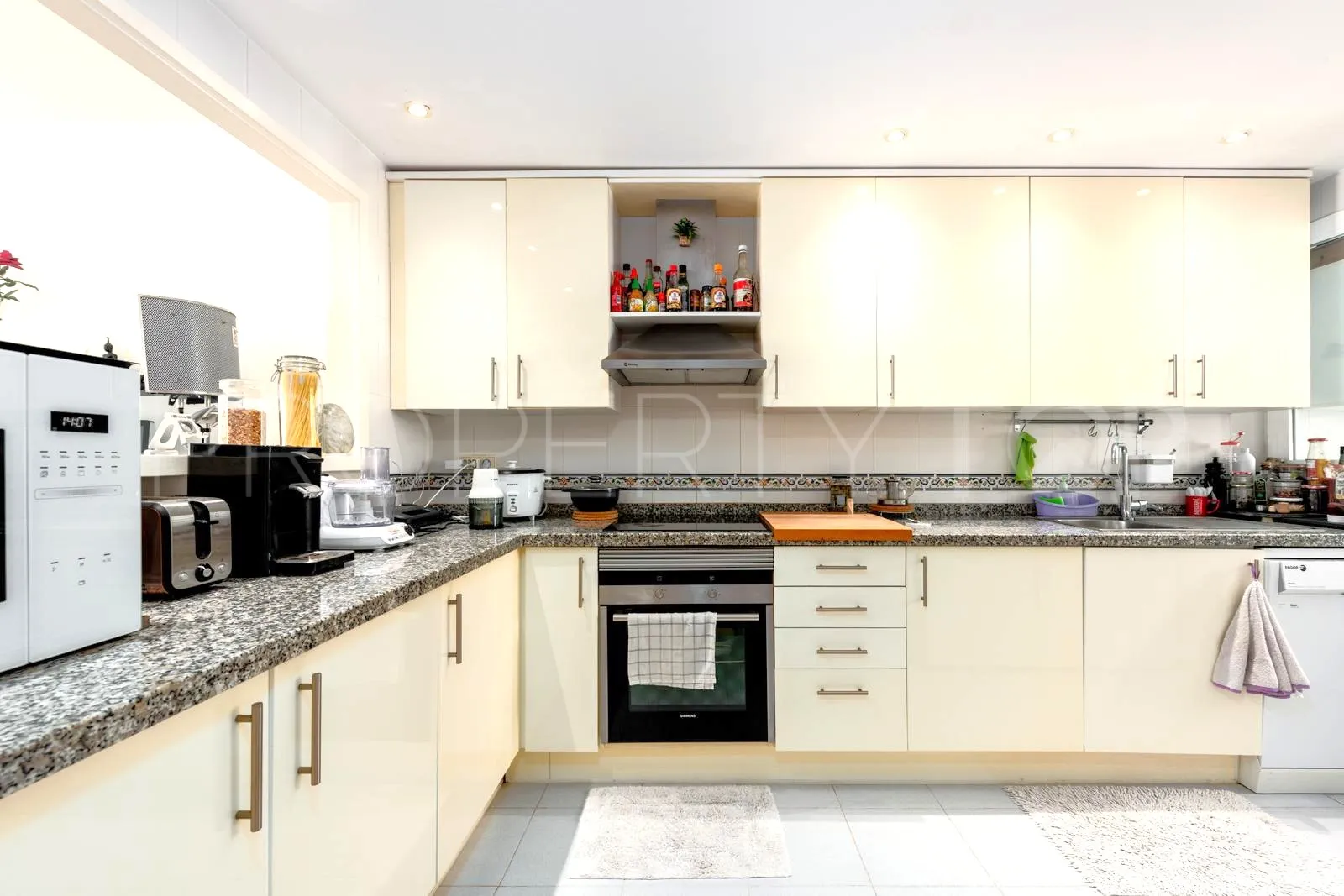 Apartment for sale in Duquesa Village