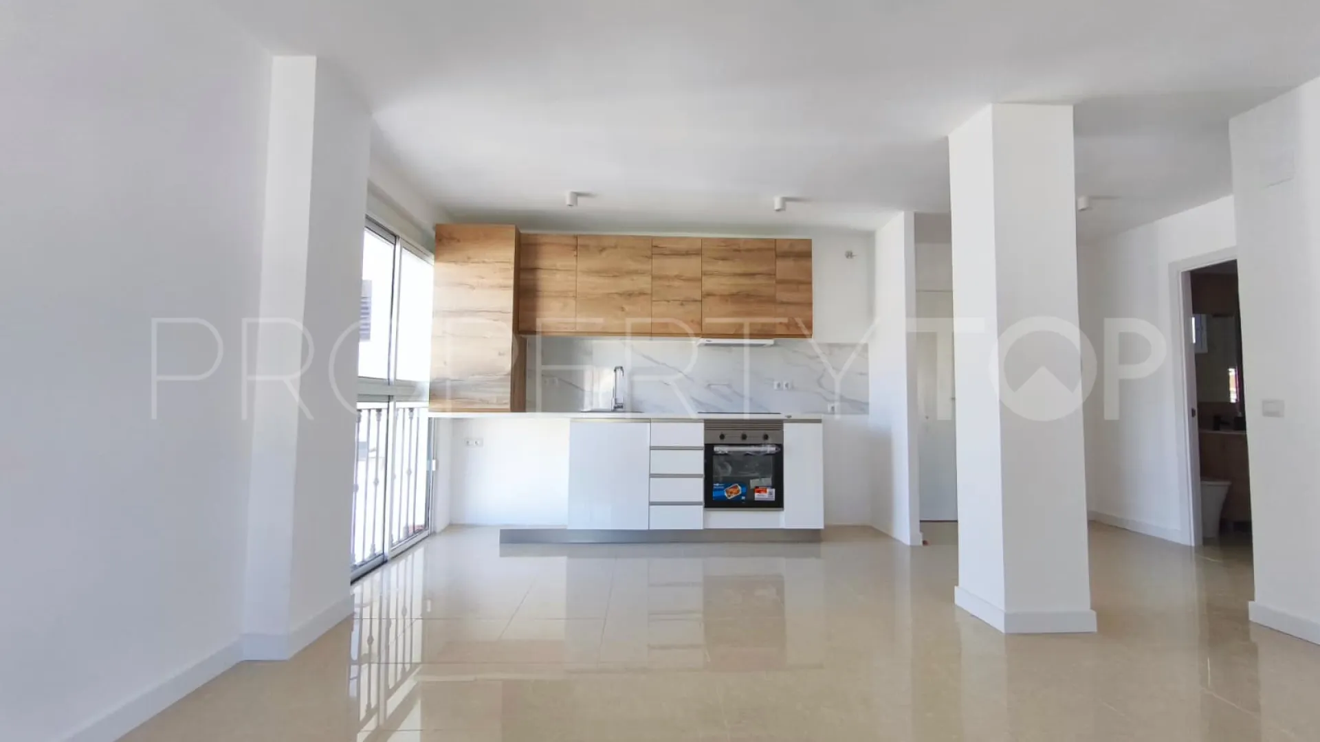 For sale Sabinillas penthouse with 1 bedroom