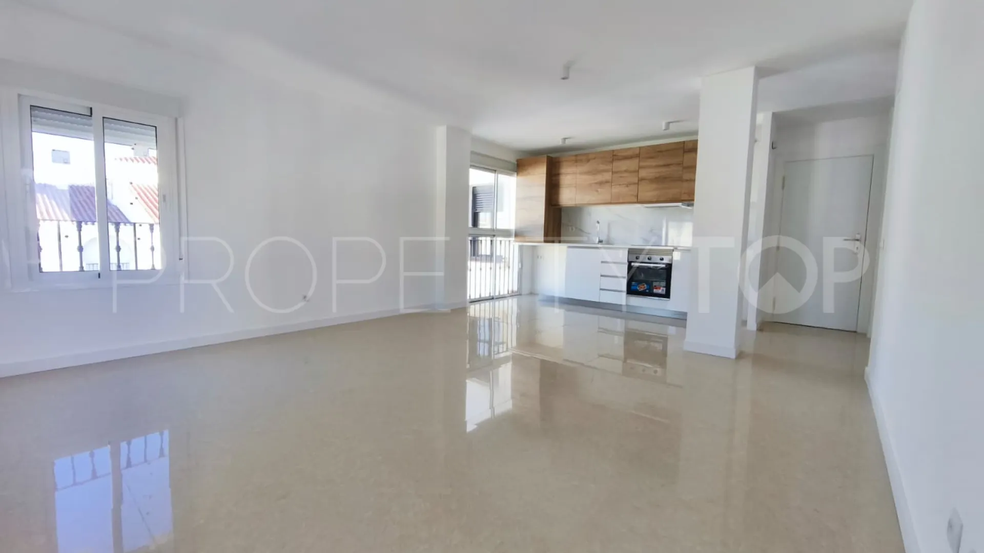For sale Sabinillas penthouse with 1 bedroom
