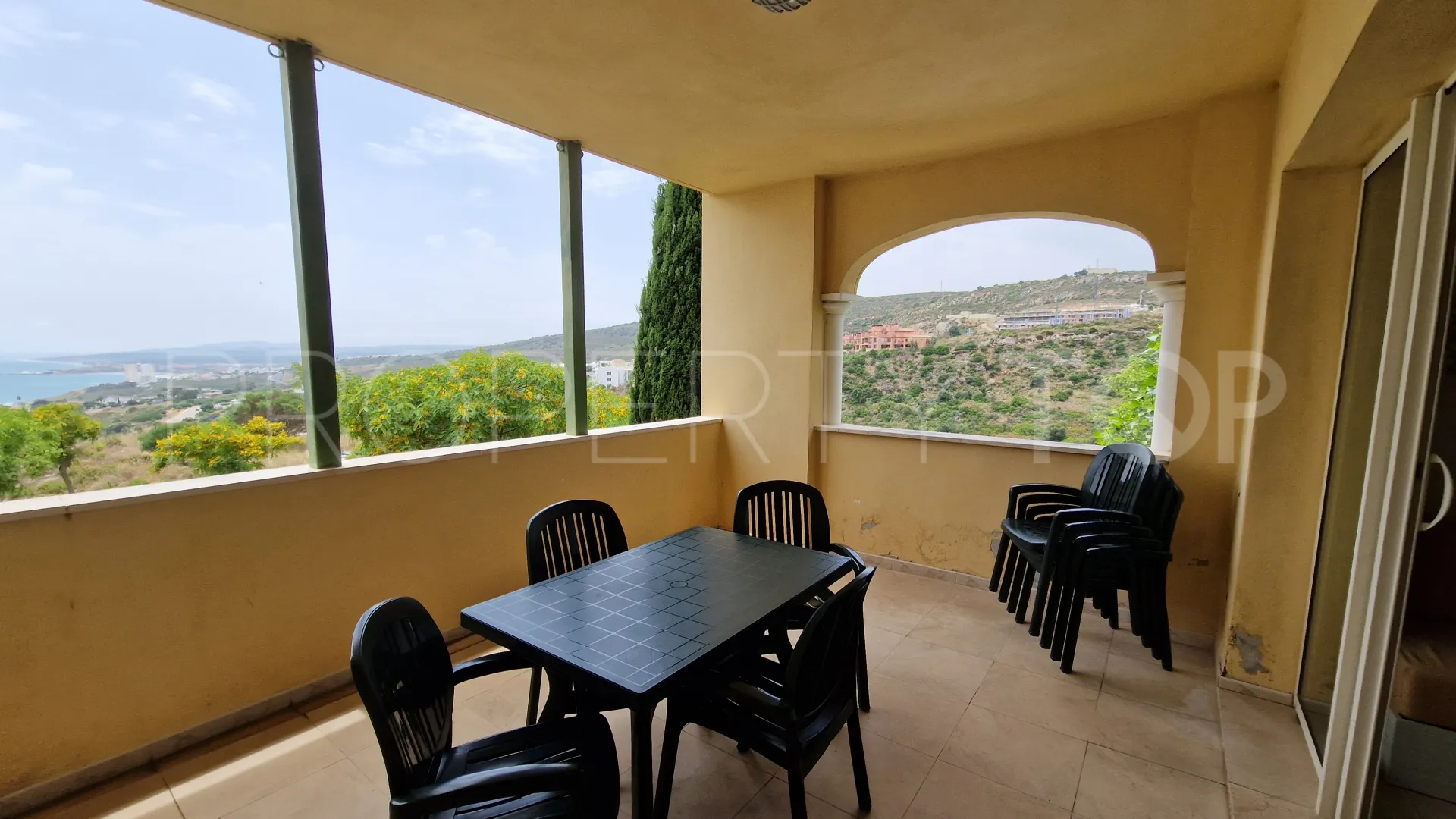 Bahia de las Rocas, atico duplex en venta de 3 dormitorios