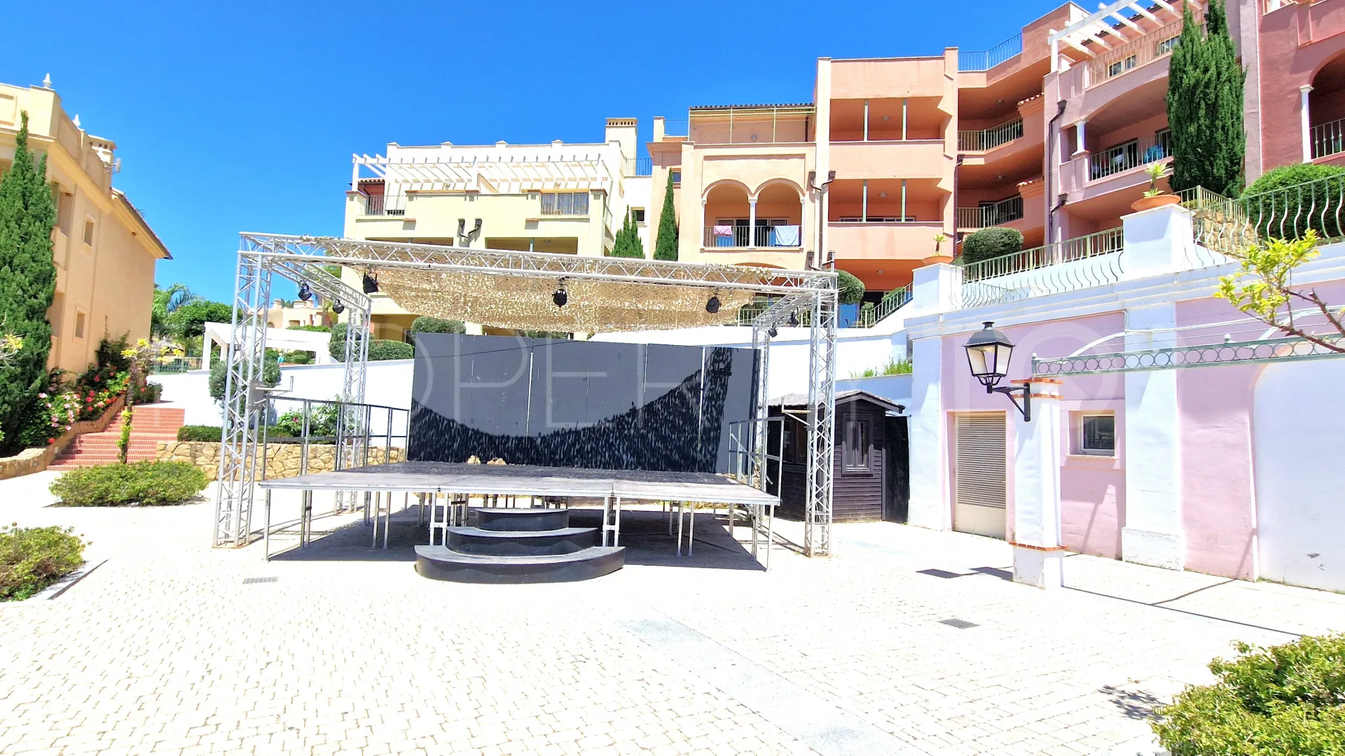 Bahia de las Rocas, atico duplex en venta de 3 dormitorios