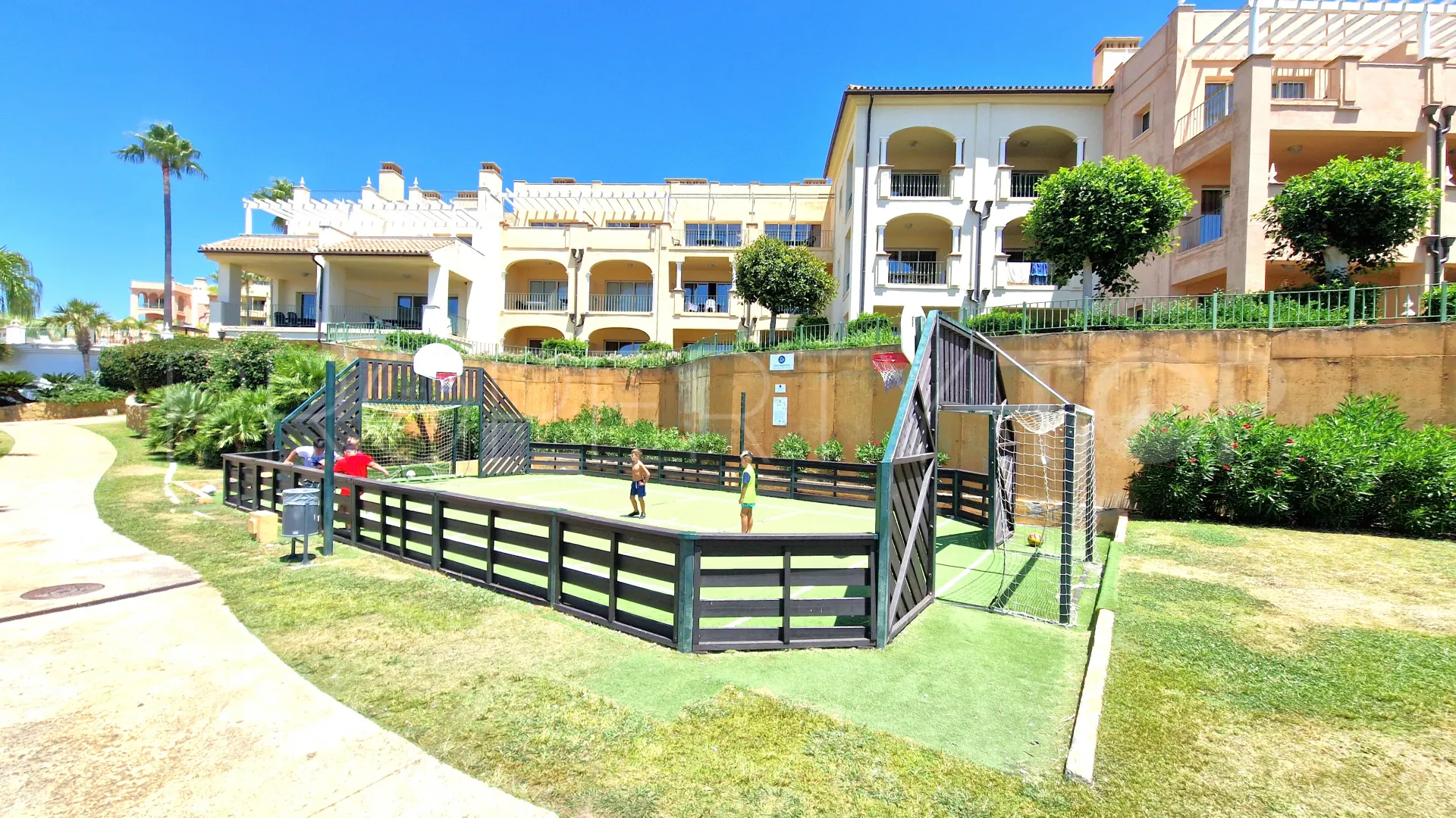 Bahia de las Rocas, atico duplex en venta de 3 dormitorios