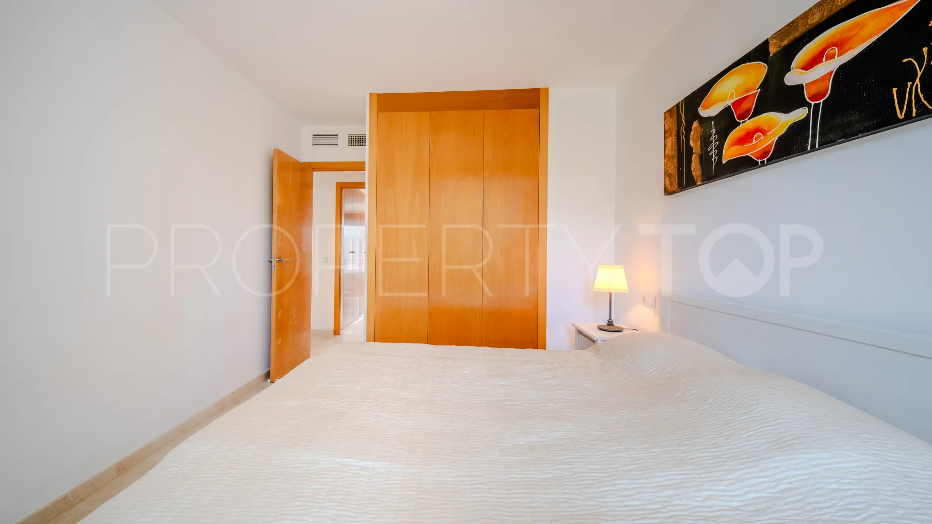 Se vende apartamento de 4 dormitorios en Doña Julia