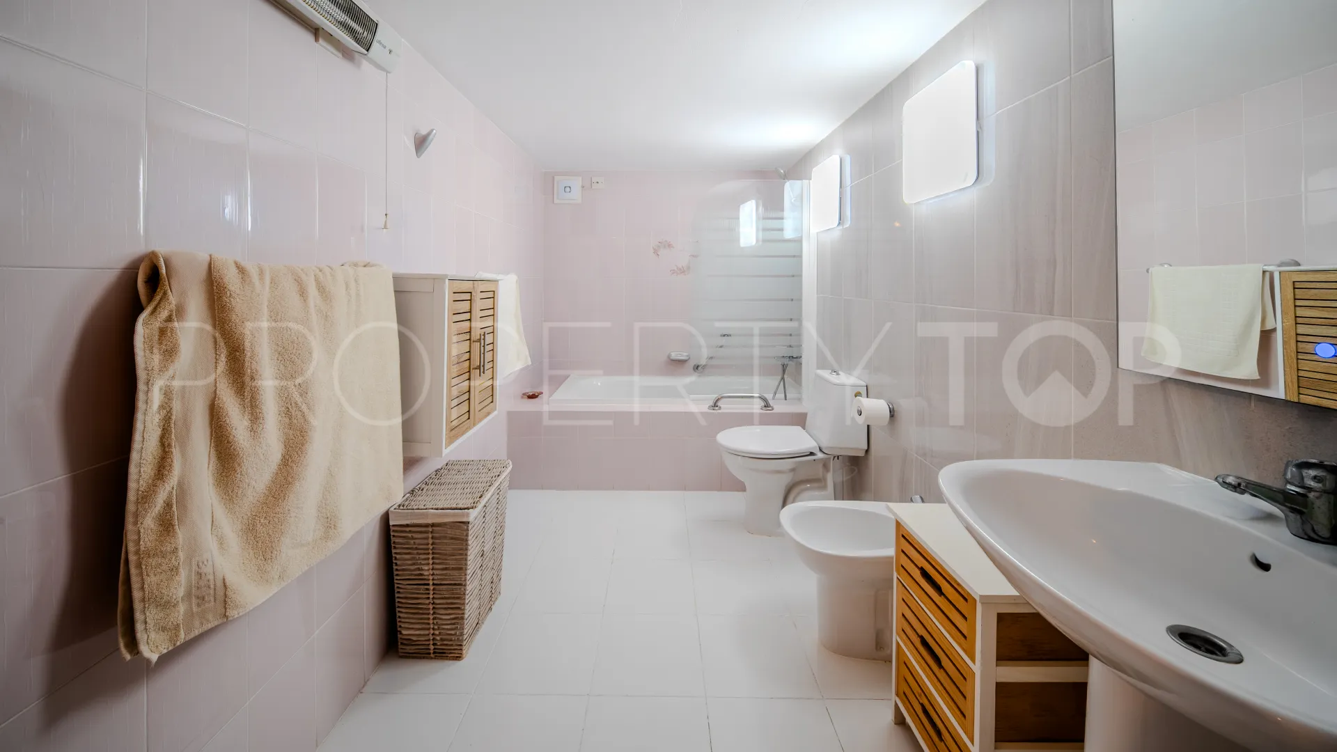 Hacienda Guadalupe house for sale